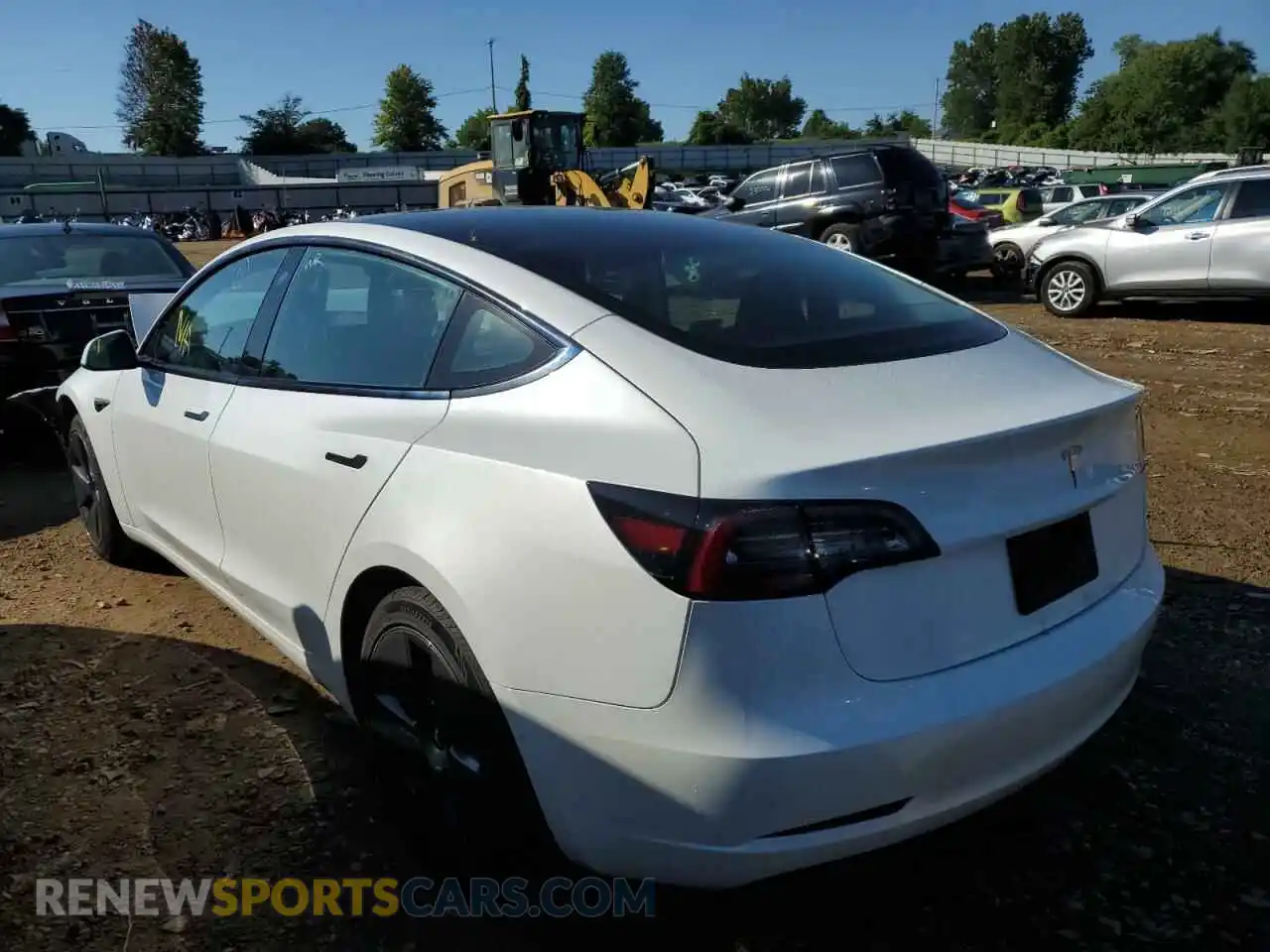 3 Photograph of a damaged car 5YJ3E1EA5MF090694 TESLA MODEL 3 2021