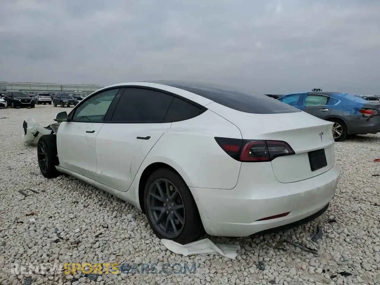 2 Photograph of a damaged car 5YJ3E1EA5MF100740 TESLA MODEL 3 2021