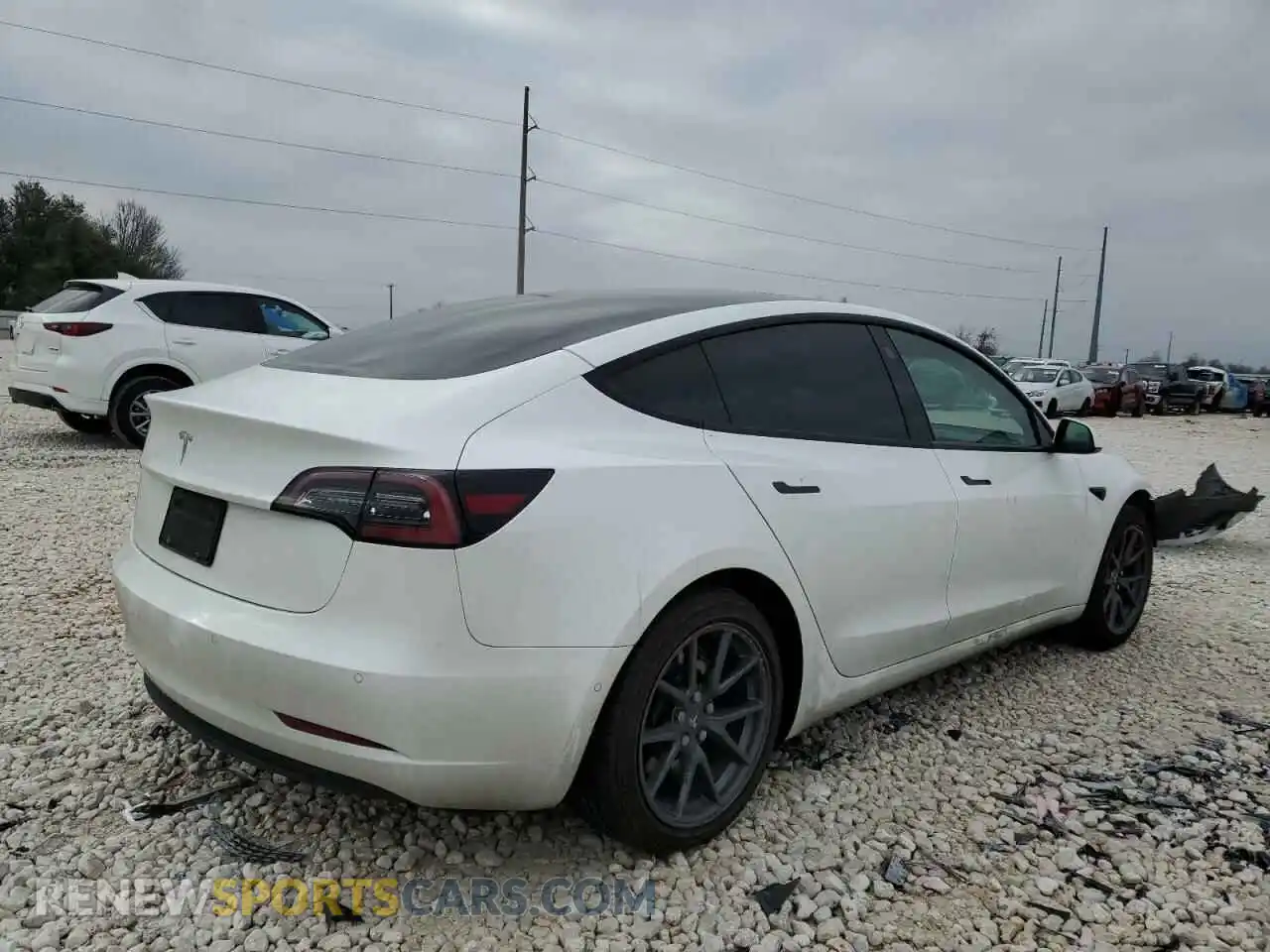 3 Photograph of a damaged car 5YJ3E1EA5MF100740 TESLA MODEL 3 2021