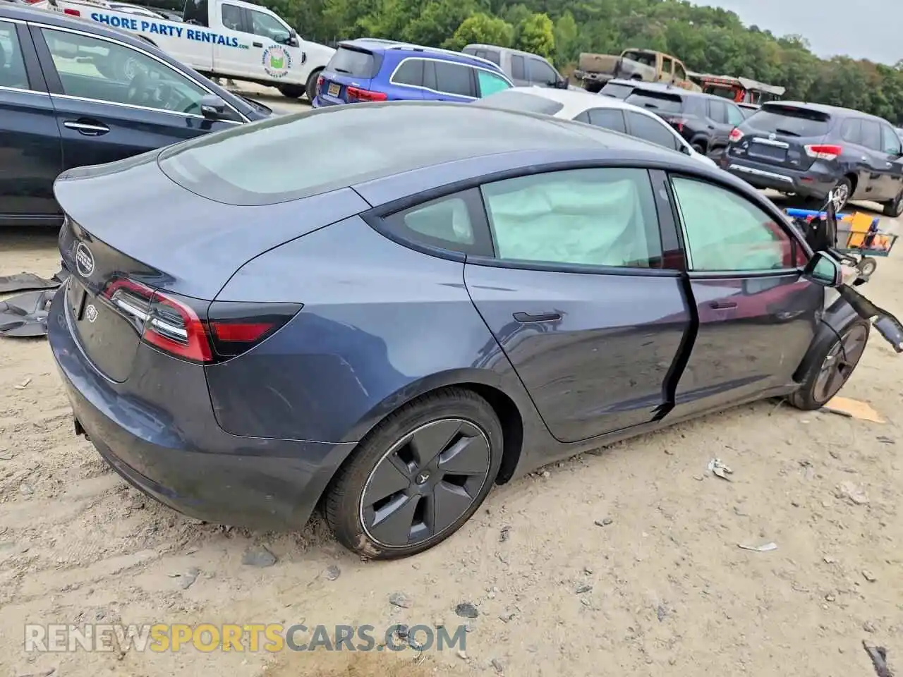 3 Photograph of a damaged car 5YJ3E1EA5MF911468 TESLA MODEL 3 2021