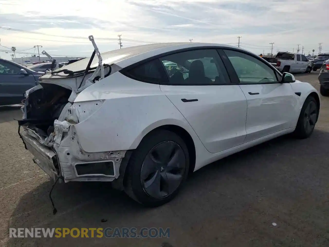 3 Photograph of a damaged car 5YJ3E1EA5MF919957 TESLA MODEL 3 2021