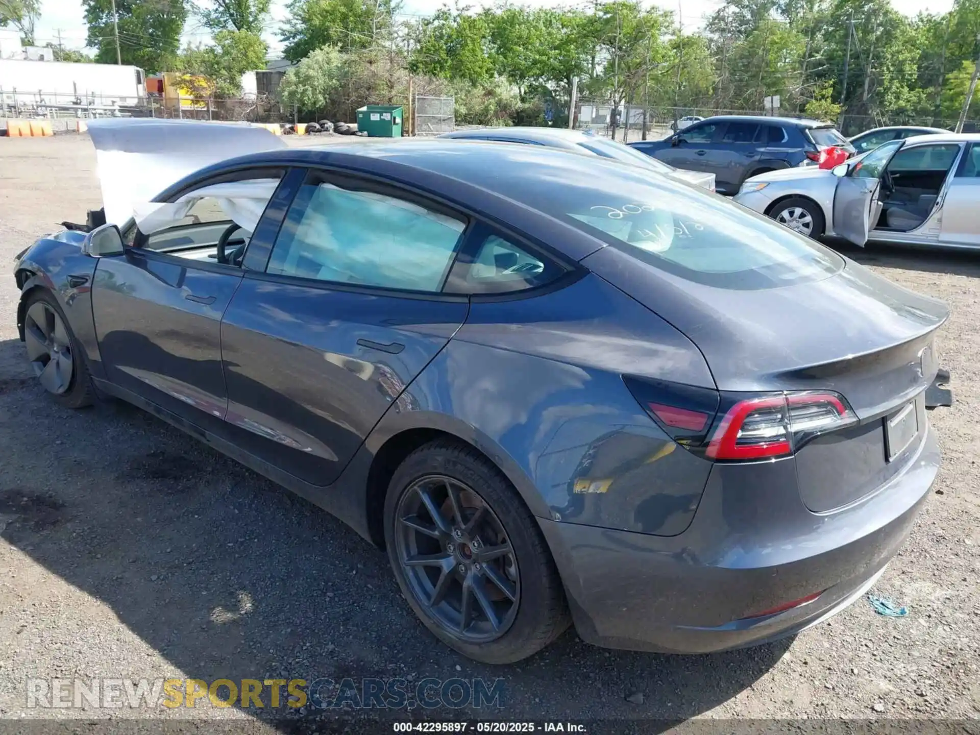 3 fotografías del automóvil dañado 5YJ3E1EA5MF920820 TESLA MODEL 3 2021