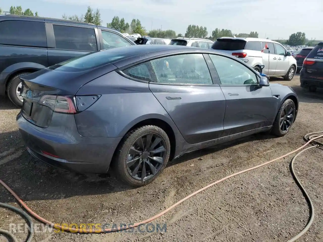 3 Photograph of a damaged car 5YJ3E1EA5MF982265 TESLA MODEL 3 2021