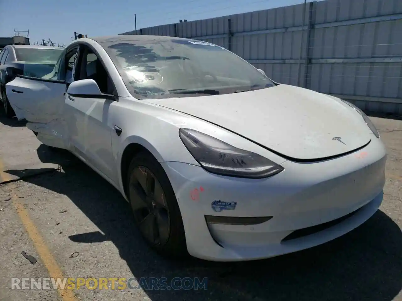 1 Photograph of a damaged car 5YJ3E1EA5MF992505 TESLA MODEL 3 2021