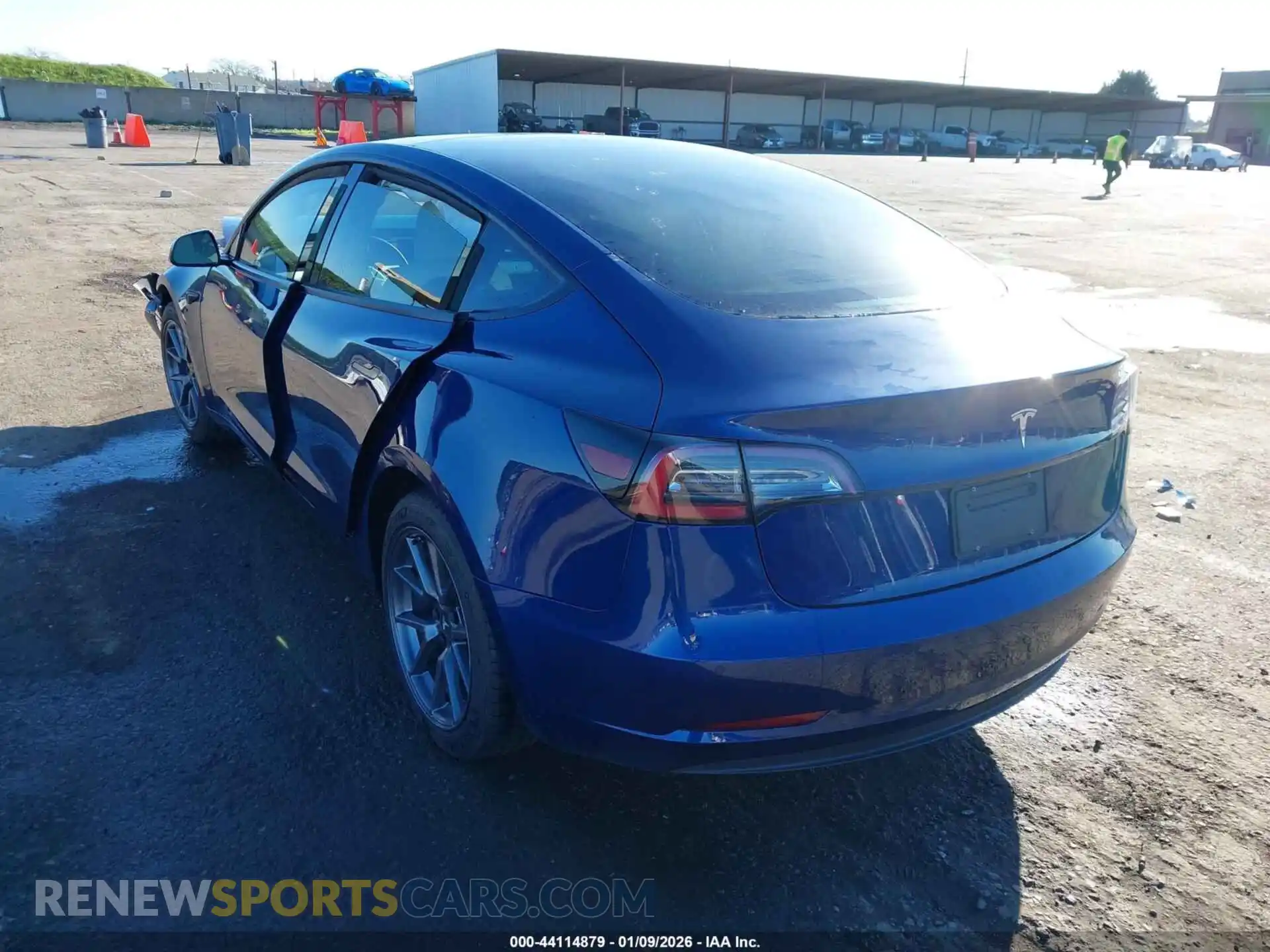 3 Photograph of a damaged car 5YJ3E1EA6MF058532 TESLA MODEL 3 2021