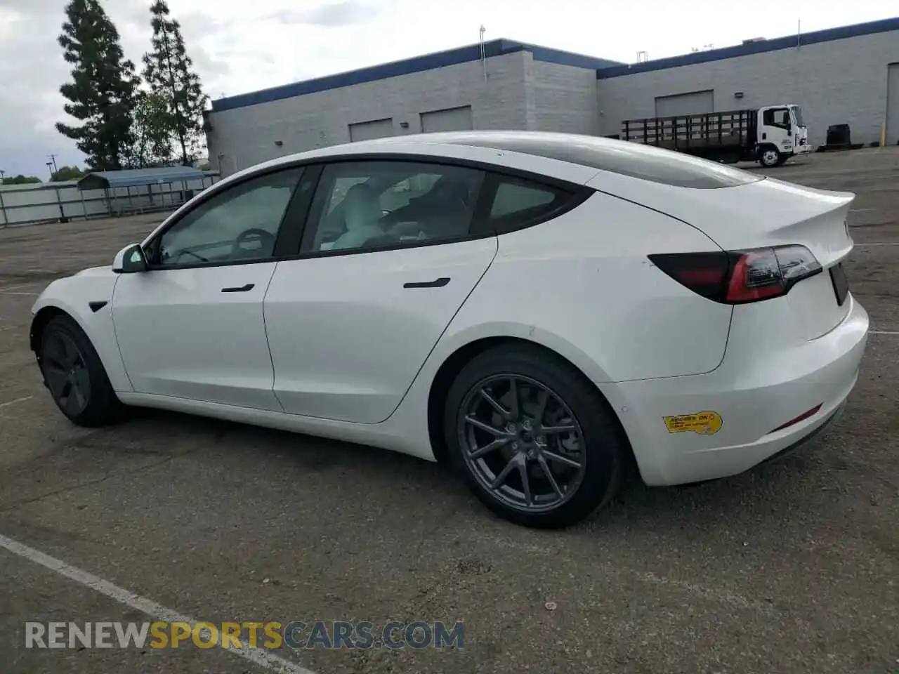2 Photograph of a damaged car 5YJ3E1EA6MF066064 TESLA MODEL 3 2021