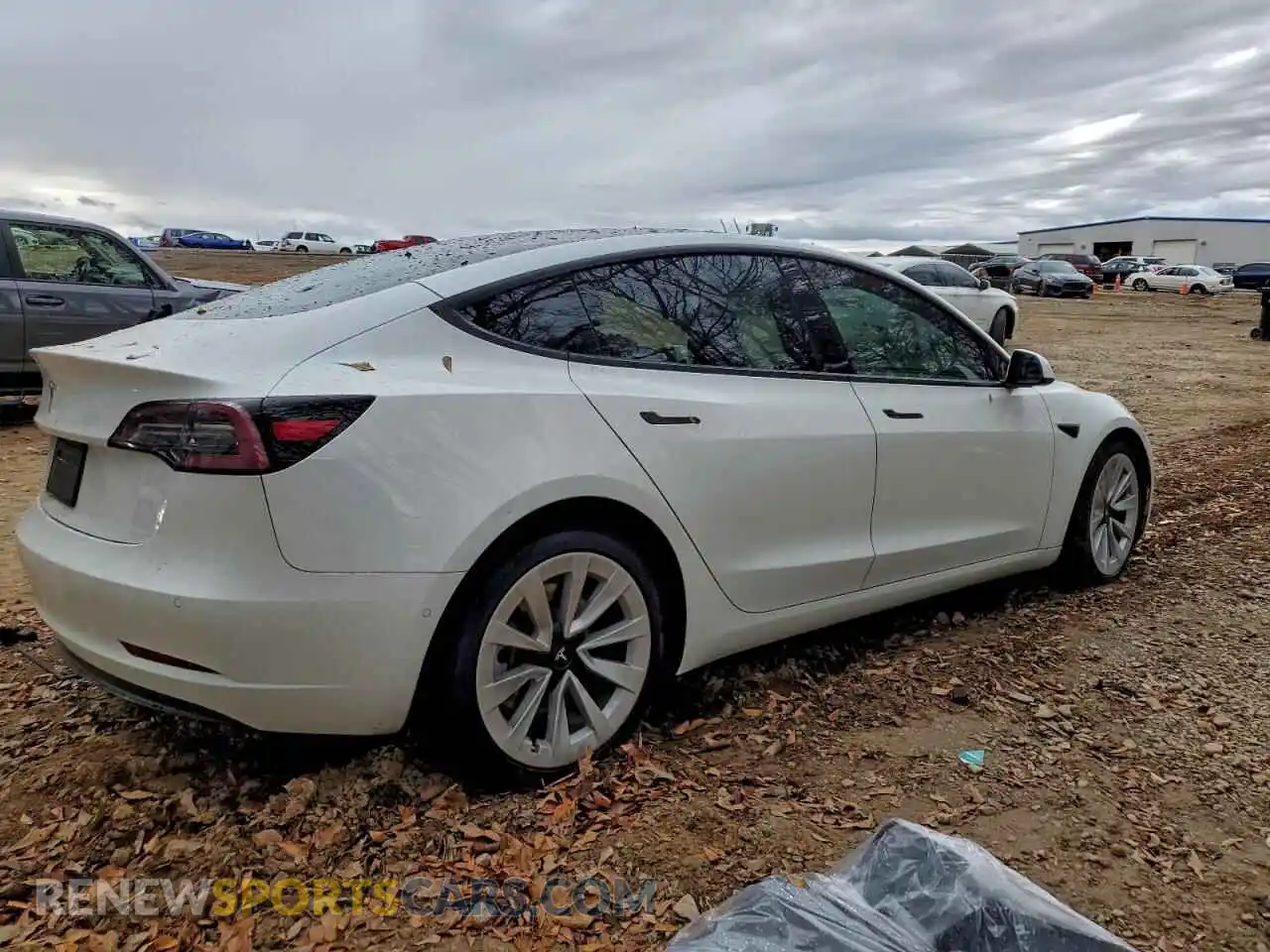 3 Photograph of a damaged car 5YJ3E1EA6MF067246 TESLA MODEL 3 2021