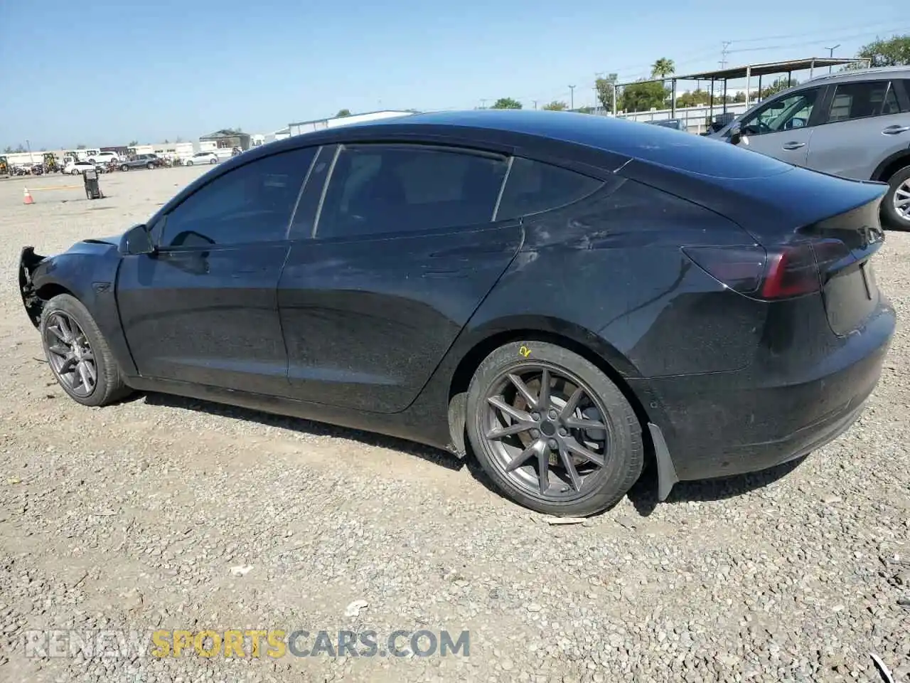 2 Photograph of a damaged car 5YJ3E1EA6MF067702 TESLA MODEL 3 2021