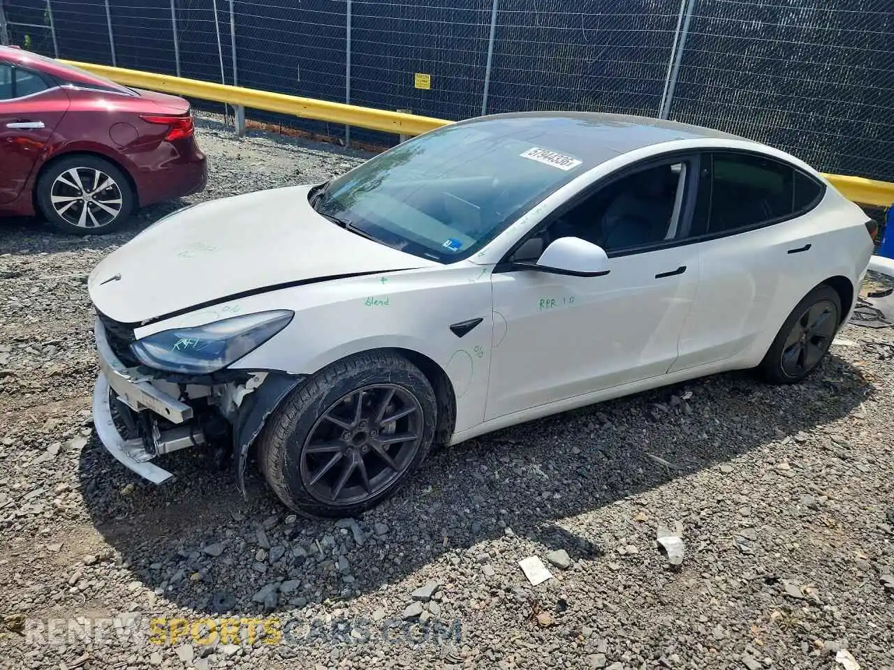 1 Photograph of a damaged car 5YJ3E1EA6MF076156 TESLA MODEL 3 2021