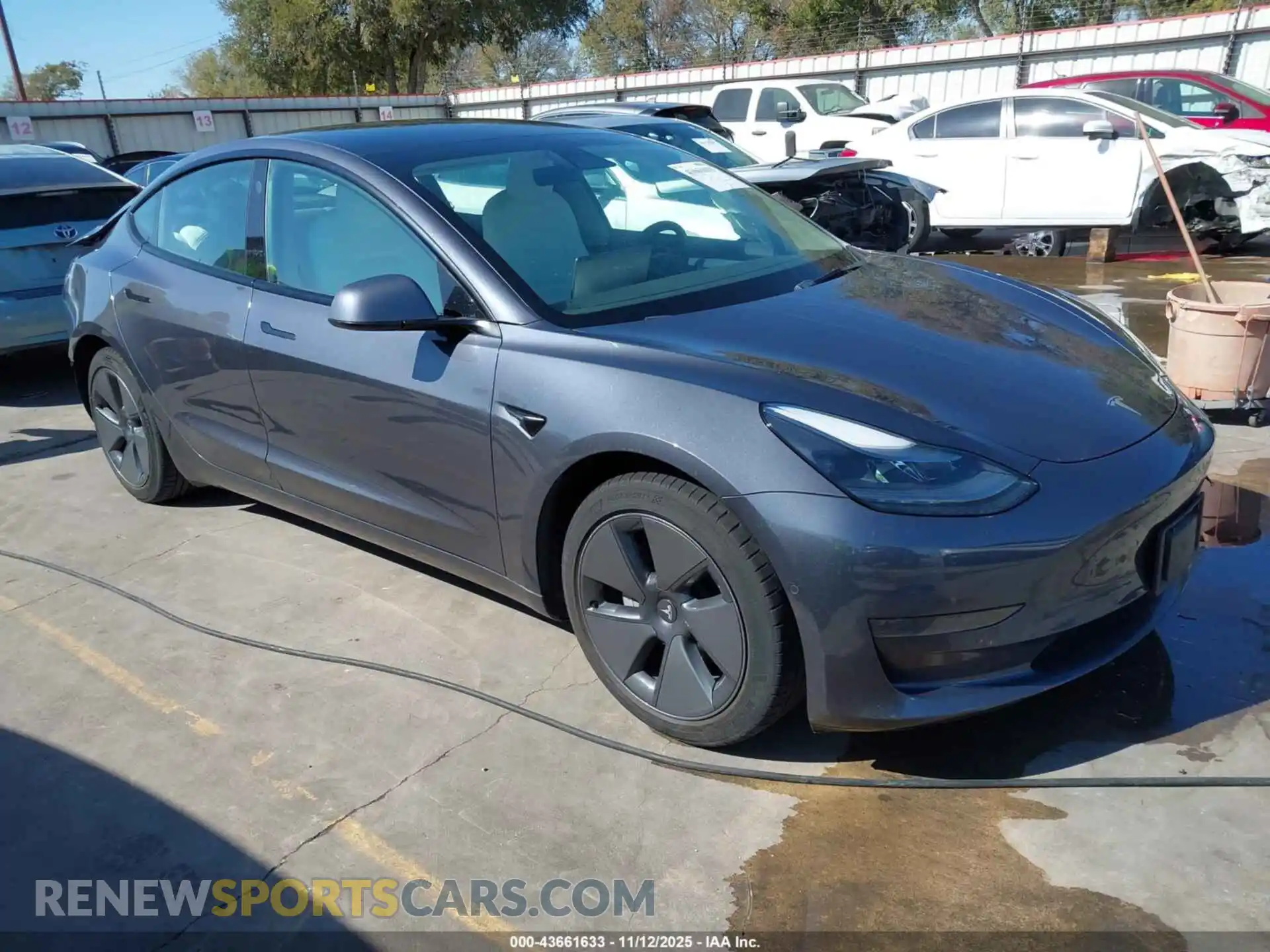 1 Photograph of a damaged car 5YJ3E1EA6MF091594 TESLA MODEL 3 2021
