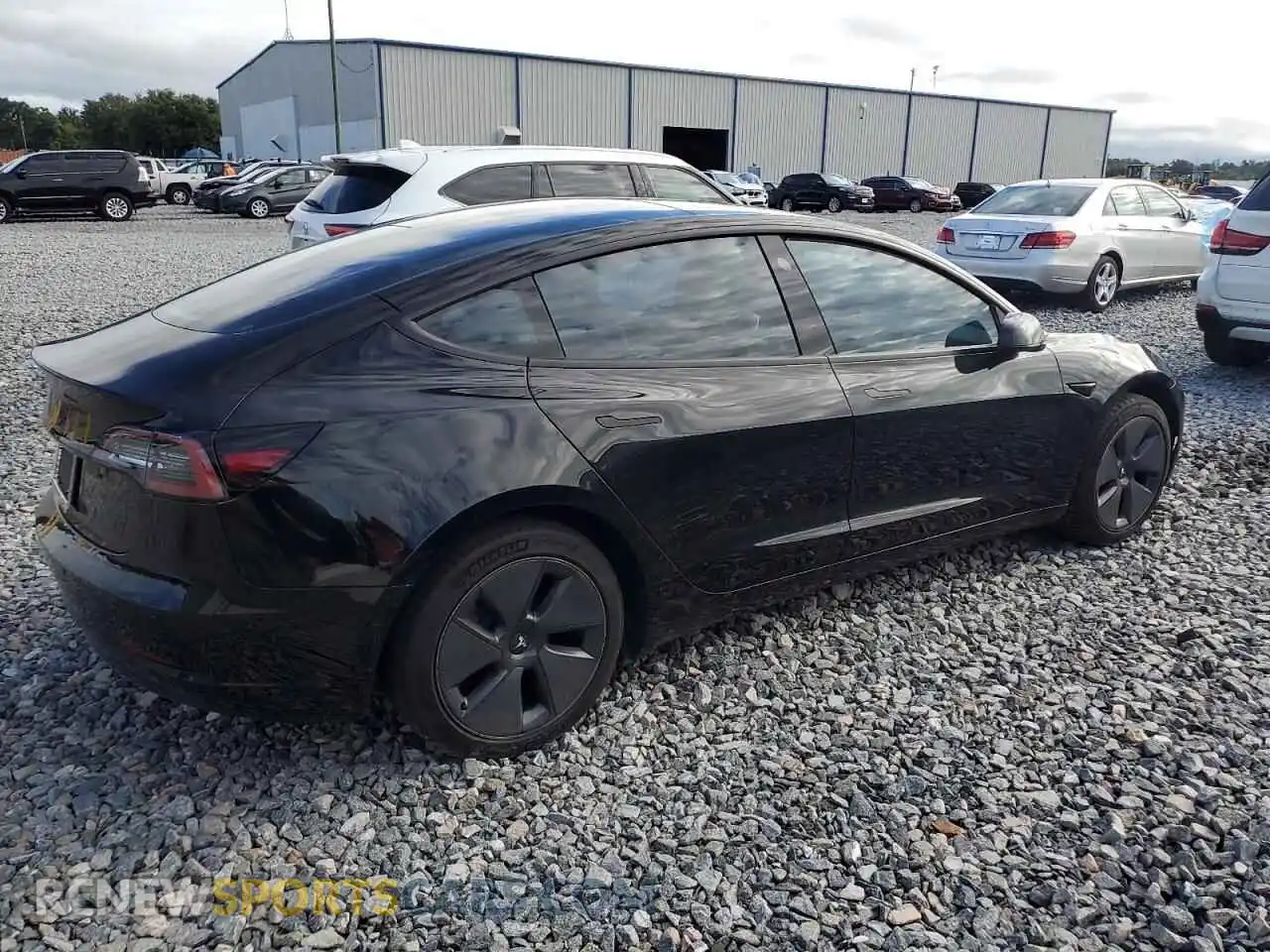 3 Photograph of a damaged car 5YJ3E1EA6MF092244 TESLA MODEL 3 2021