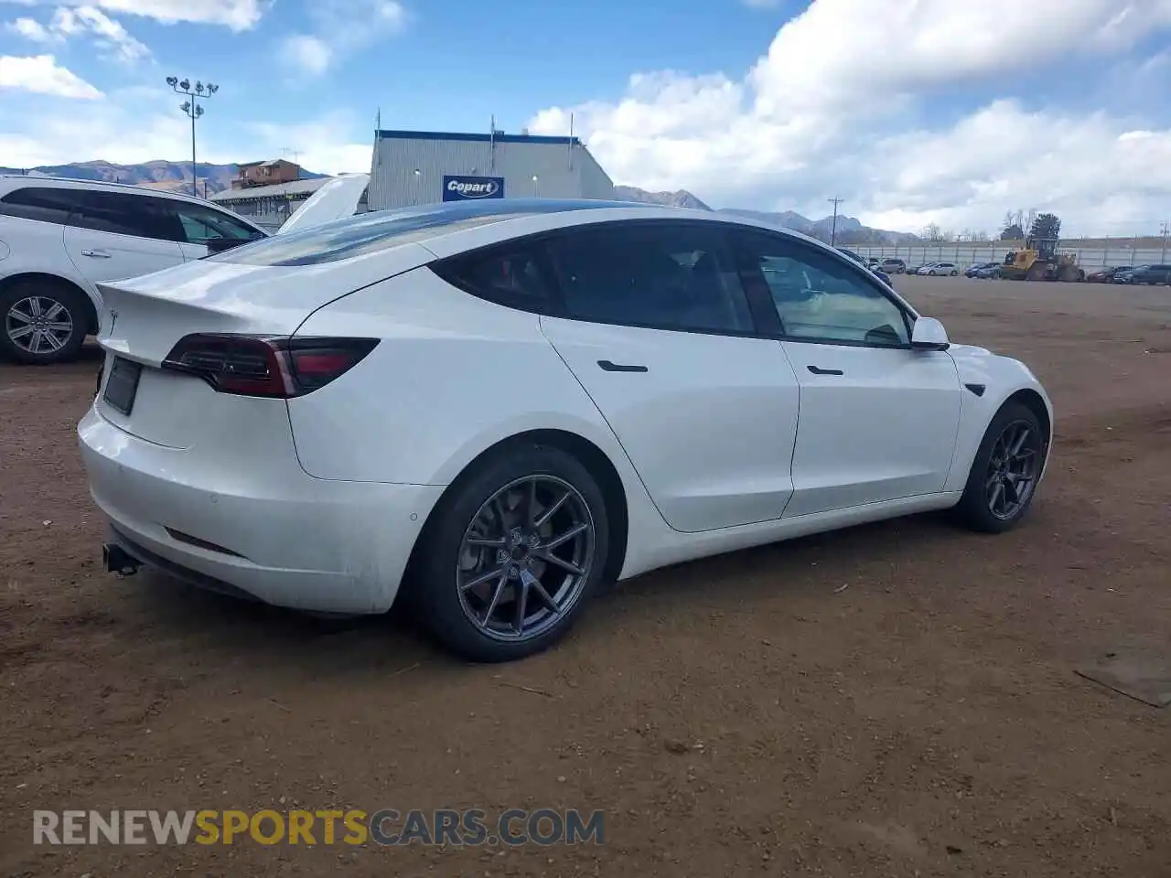3 Photograph of a damaged car 5YJ3E1EA6MF837090 TESLA MODEL 3 2021