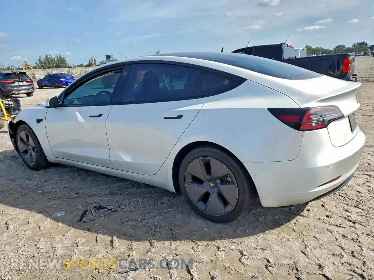 2 Photograph of a damaged car 5YJ3E1EA6MF861423 TESLA MODEL 3 2021