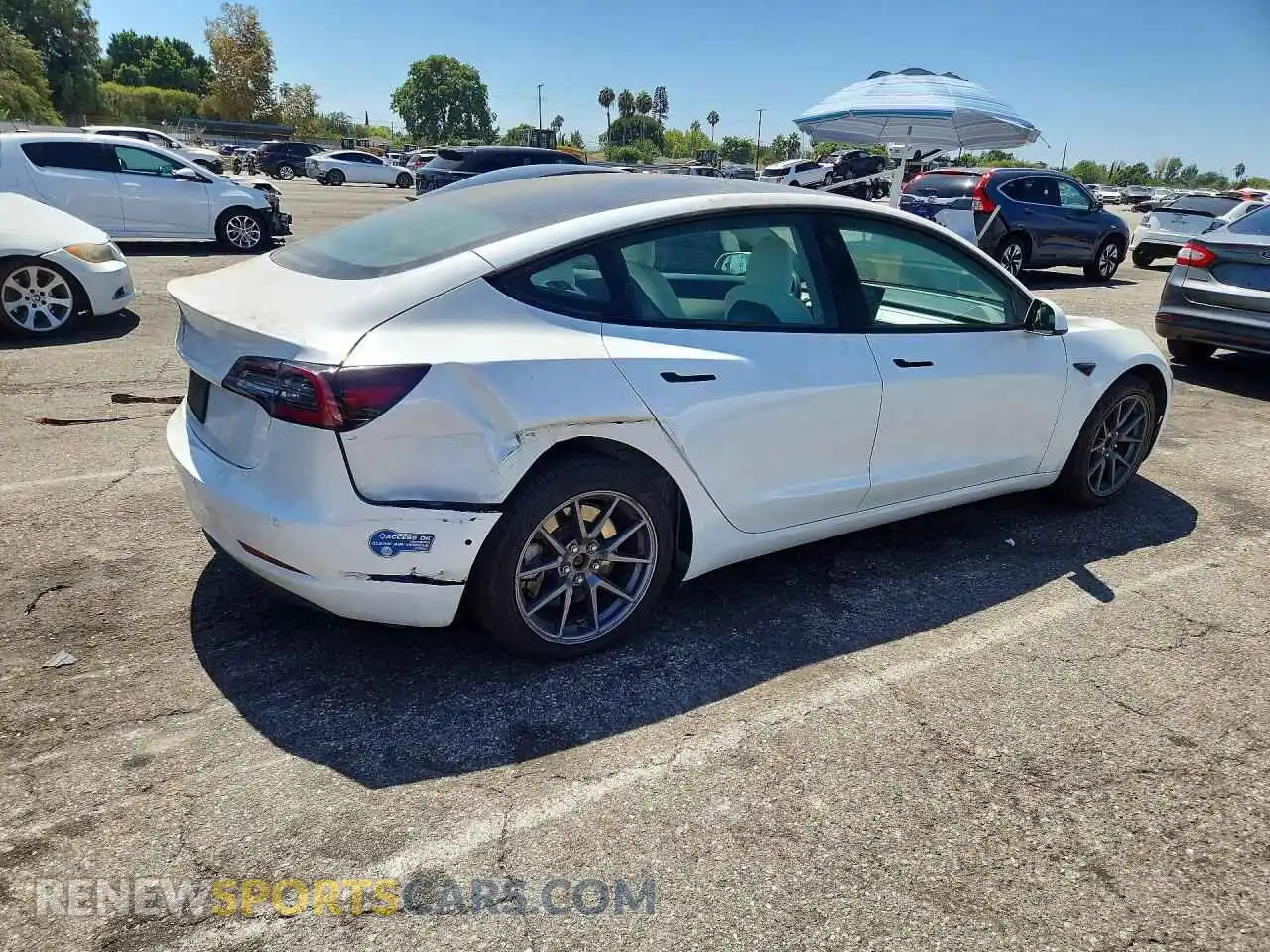 3 Photograph of a damaged car 5YJ3E1EA6MF873393 TESLA MODEL 3 2021
