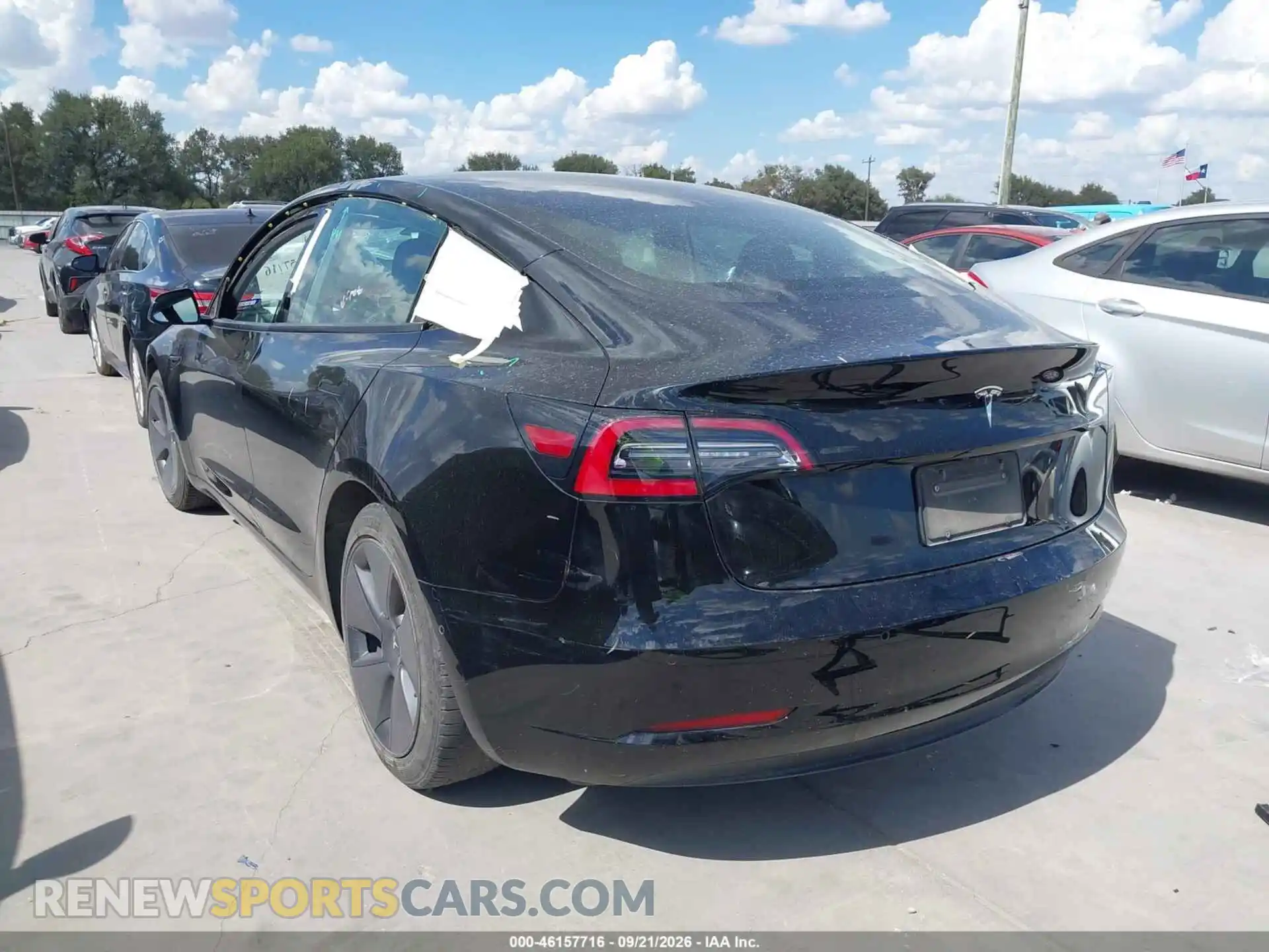3 Photograph of a damaged car 5YJ3E1EA6MF919451 TESLA MODEL 3 2021