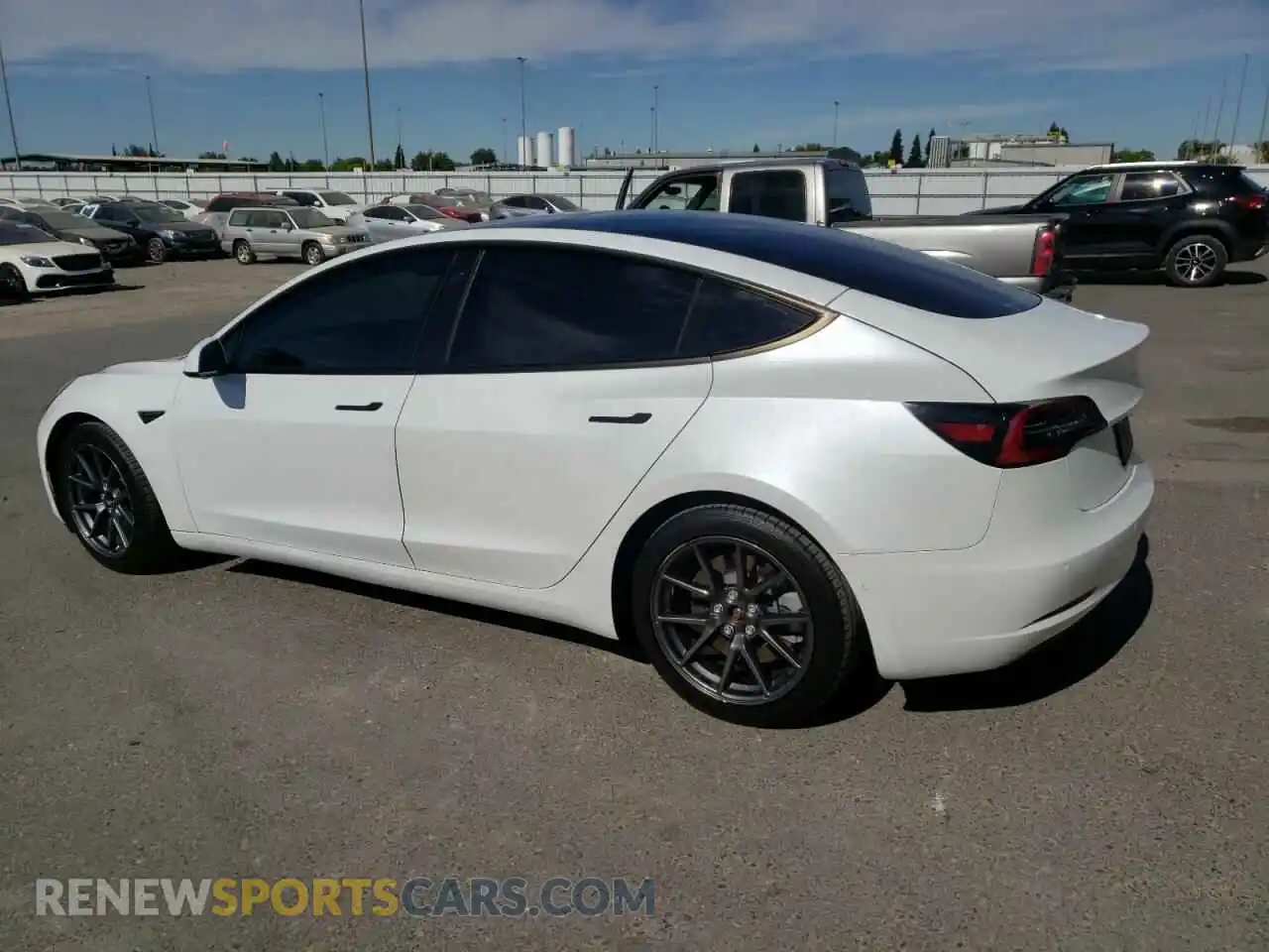 2 Photograph of a damaged car 5YJ3E1EA6MF939473 TESLA MODEL 3 2021