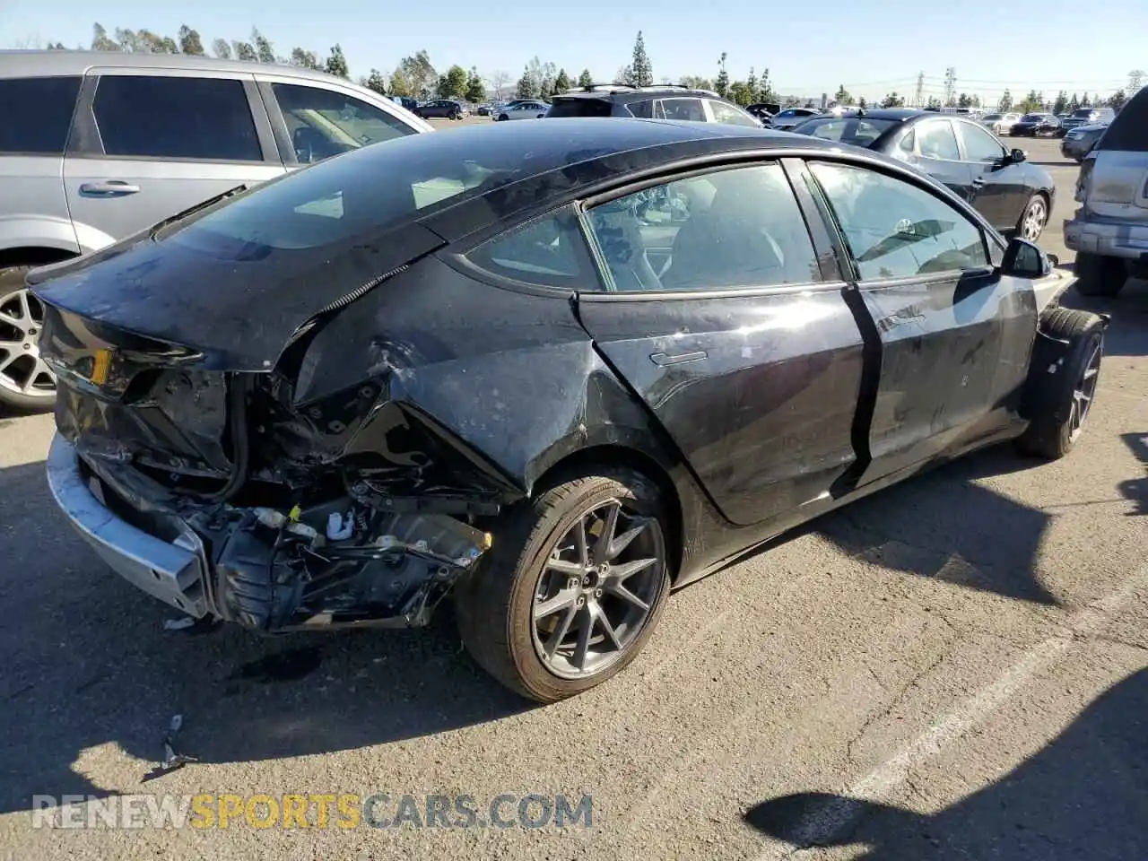 3 Photograph of a damaged car 5YJ3E1EA6MF939926 TESLA MODEL 3 2021