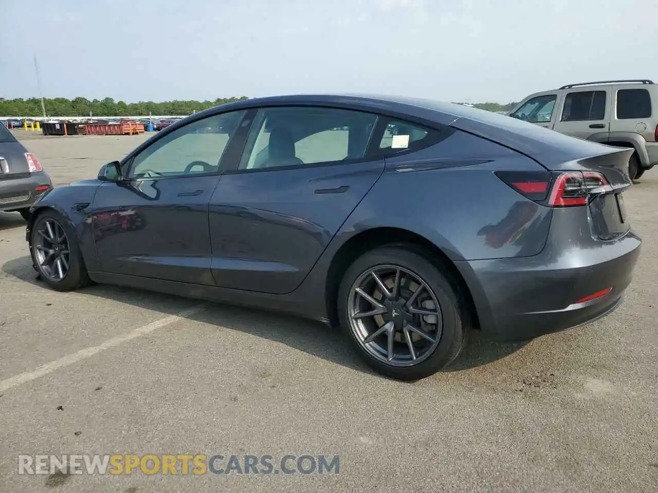 2 Photograph of a damaged car 5YJ3E1EA7MF022218 TESLA MODEL 3 2021