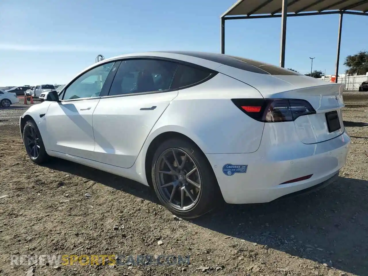 2 Photograph of a damaged car 5YJ3E1EA7MF023112 TESLA MODEL 3 2021