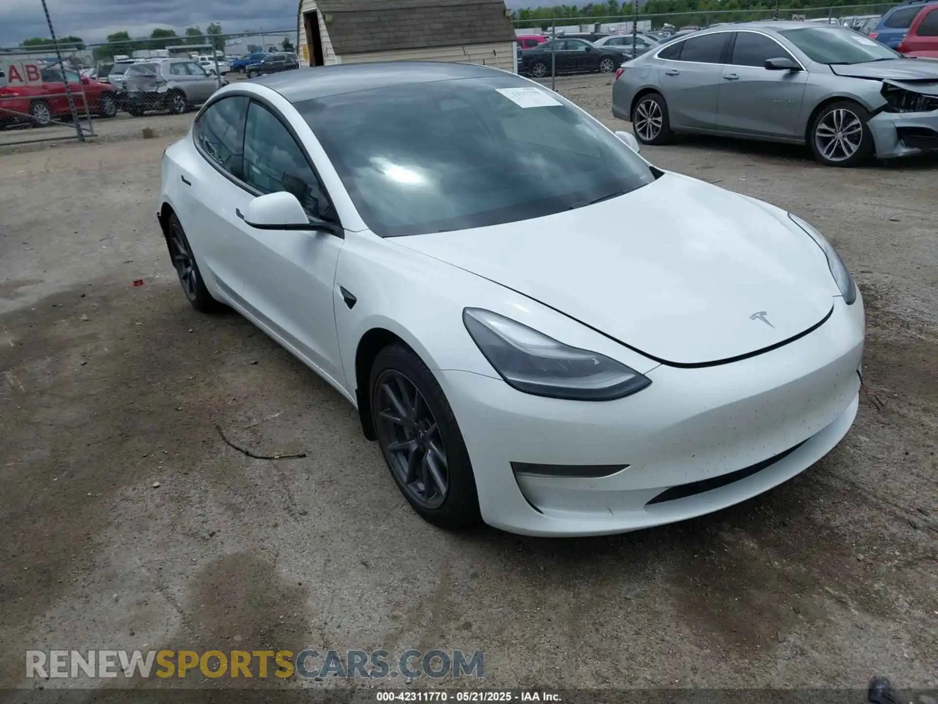 1 Photograph of a damaged car 5YJ3E1EA7MF042291 TESLA MODEL 3 2021