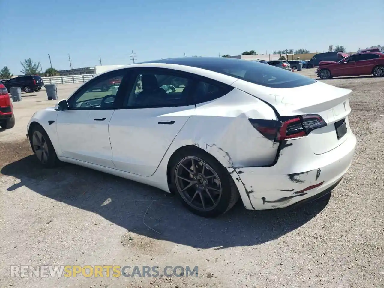 2 Photograph of a damaged car 5YJ3E1EA7MF052691 TESLA MODEL 3 2021