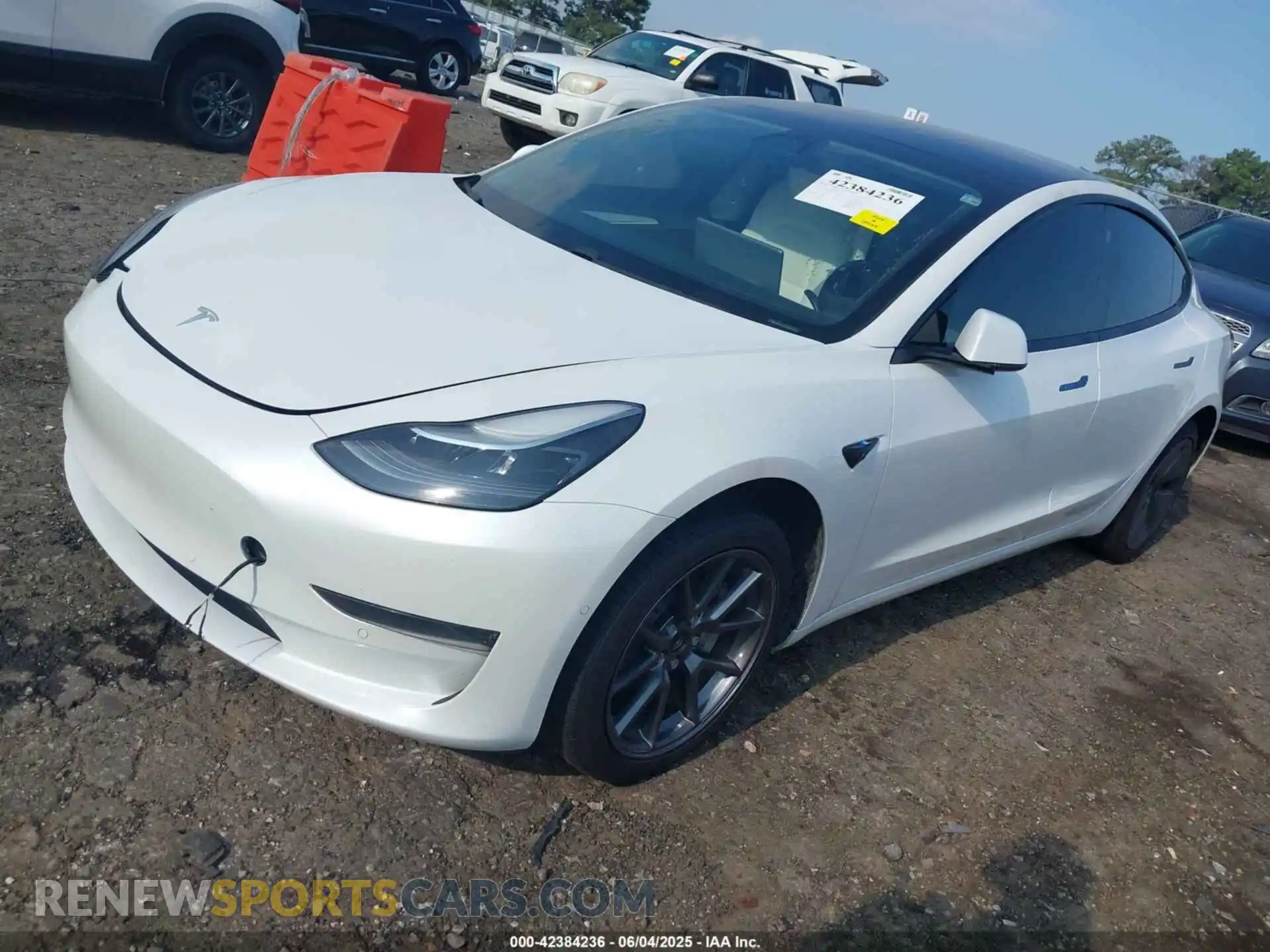 2 Photograph of a damaged car 5YJ3E1EA7MF059222 TESLA MODEL 3 2021