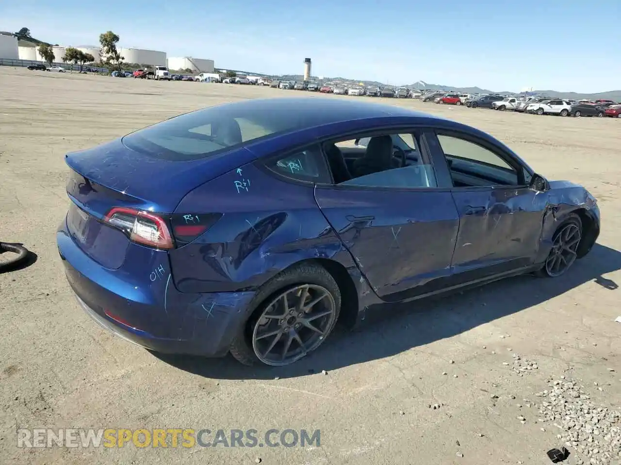 3 Фотография поврежденного автомобиля 5YJ3E1EA7MF071404 TESLA MODEL 3 2021