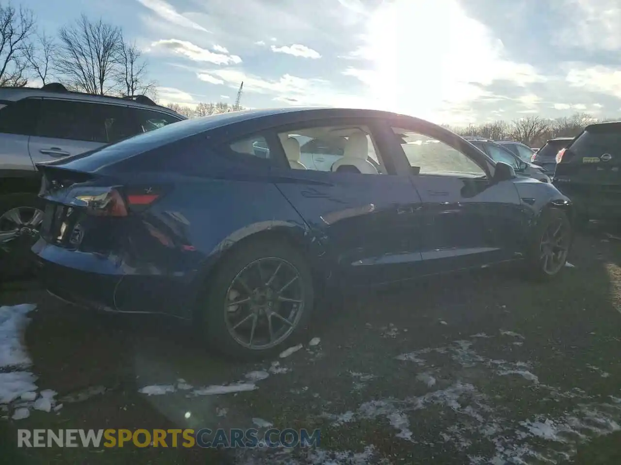 3 Photograph of a damaged car 5YJ3E1EA7MF091491 TESLA MODEL 3 2021