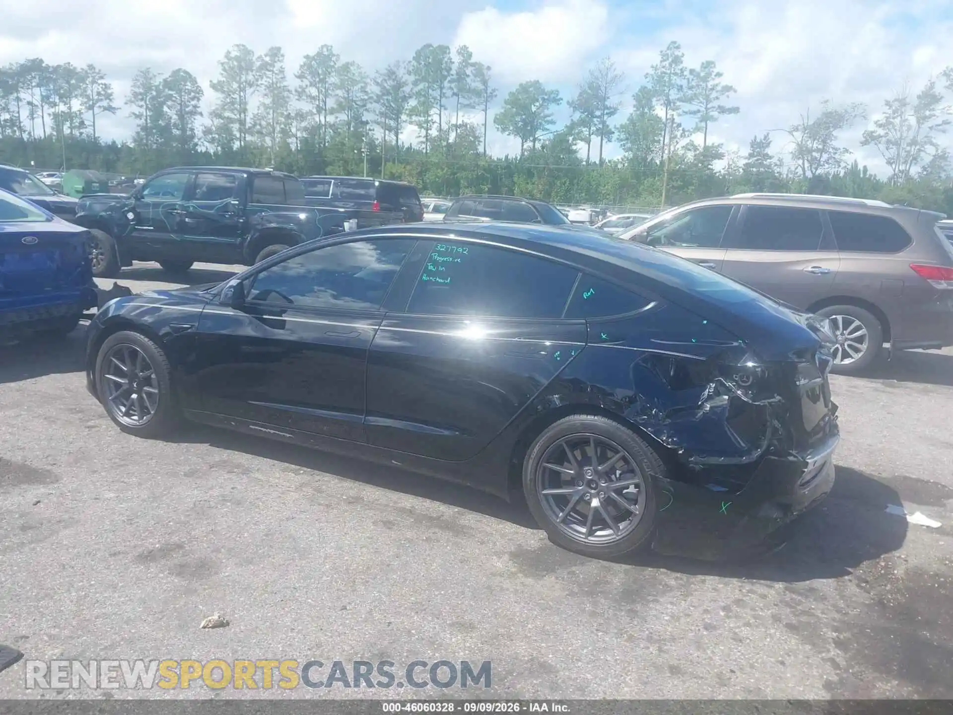 3 Photograph of a damaged car 5YJ3E1EA7MF859325 TESLA MODEL 3 2021