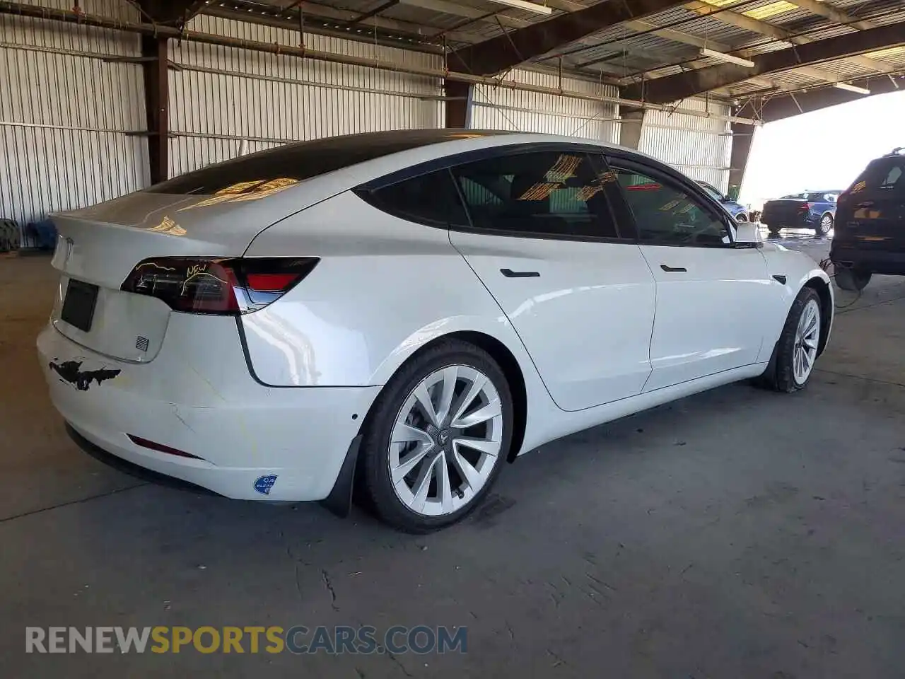 3 Photograph of a damaged car 5YJ3E1EA7MF862564 TESLA MODEL 3 2021