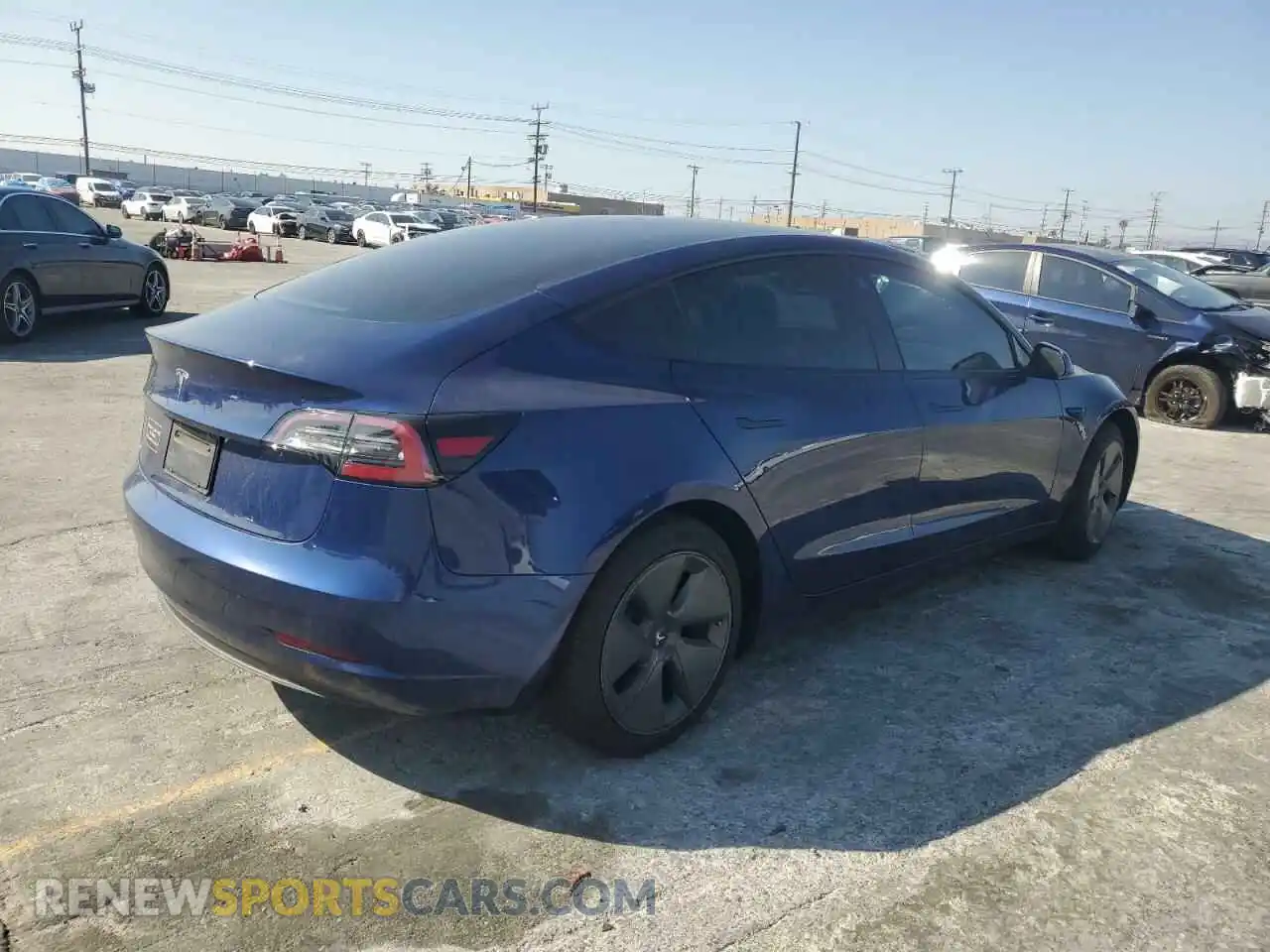 3 Photograph of a damaged car 5YJ3E1EA7MF875234 TESLA MODEL 3 2021