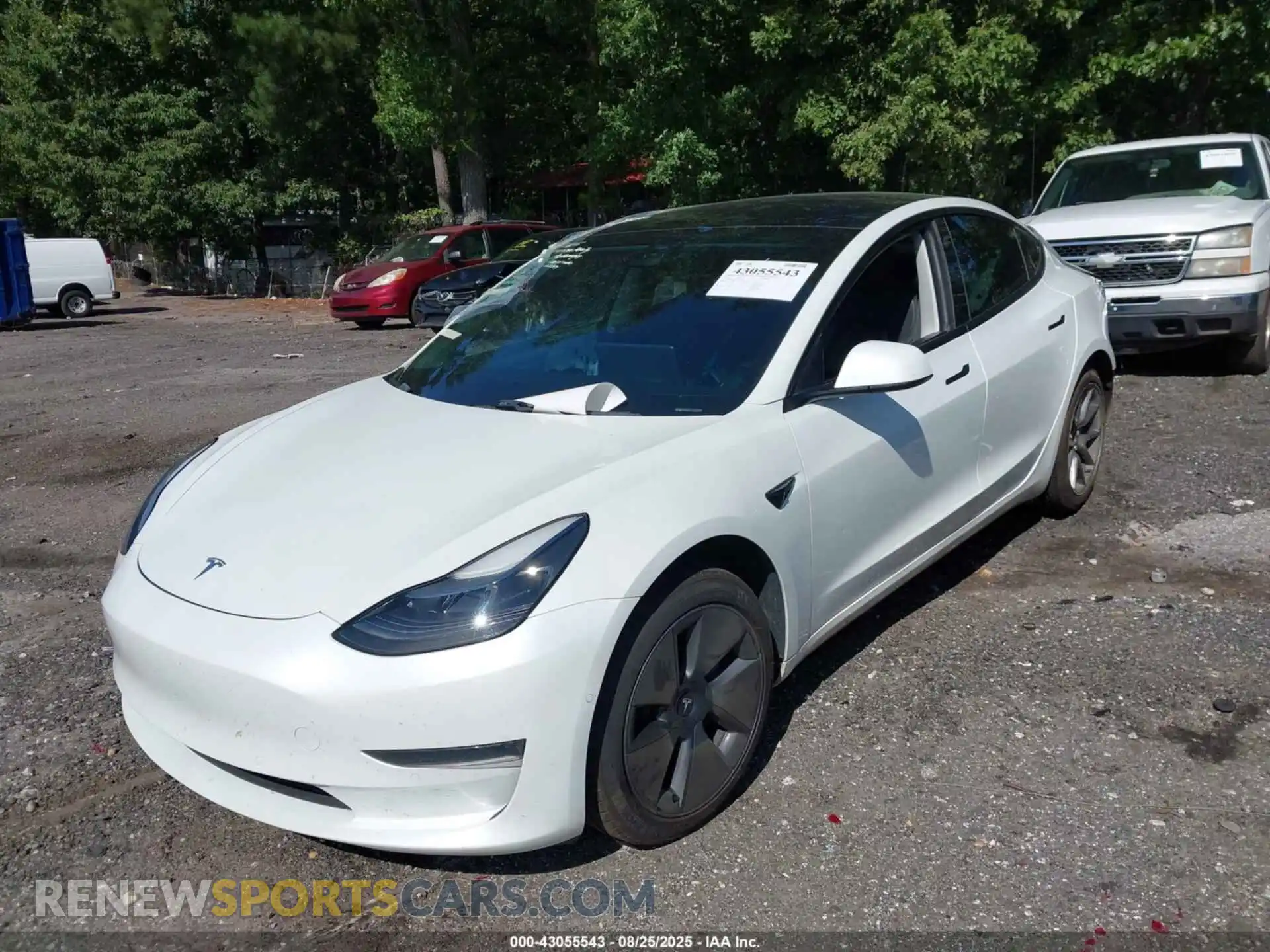 2 Photograph of a damaged car 5YJ3E1EA7MF915246 TESLA MODEL 3 2021