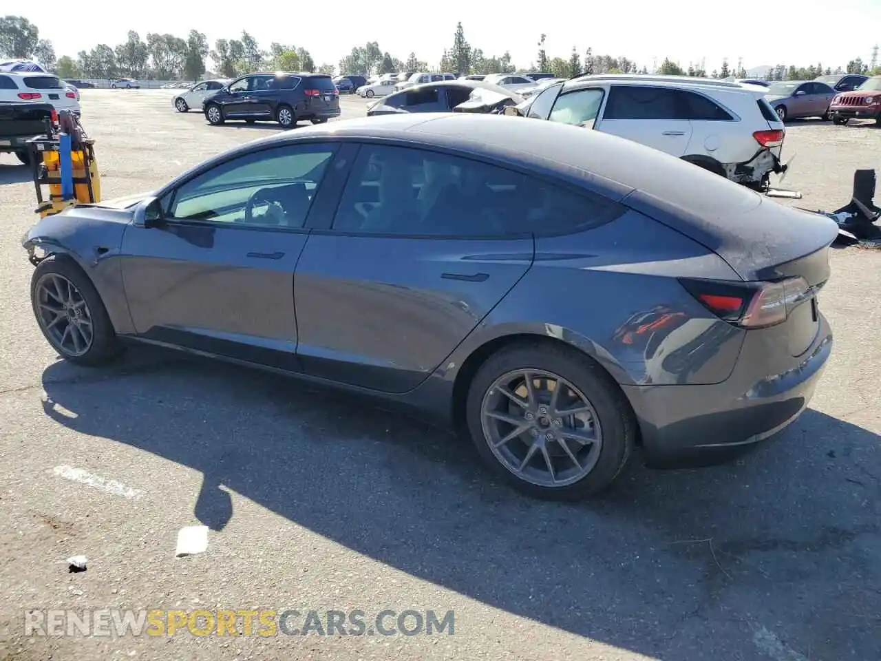 2 Photograph of a damaged car 5YJ3E1EA7MF929535 TESLA MODEL 3 2021
