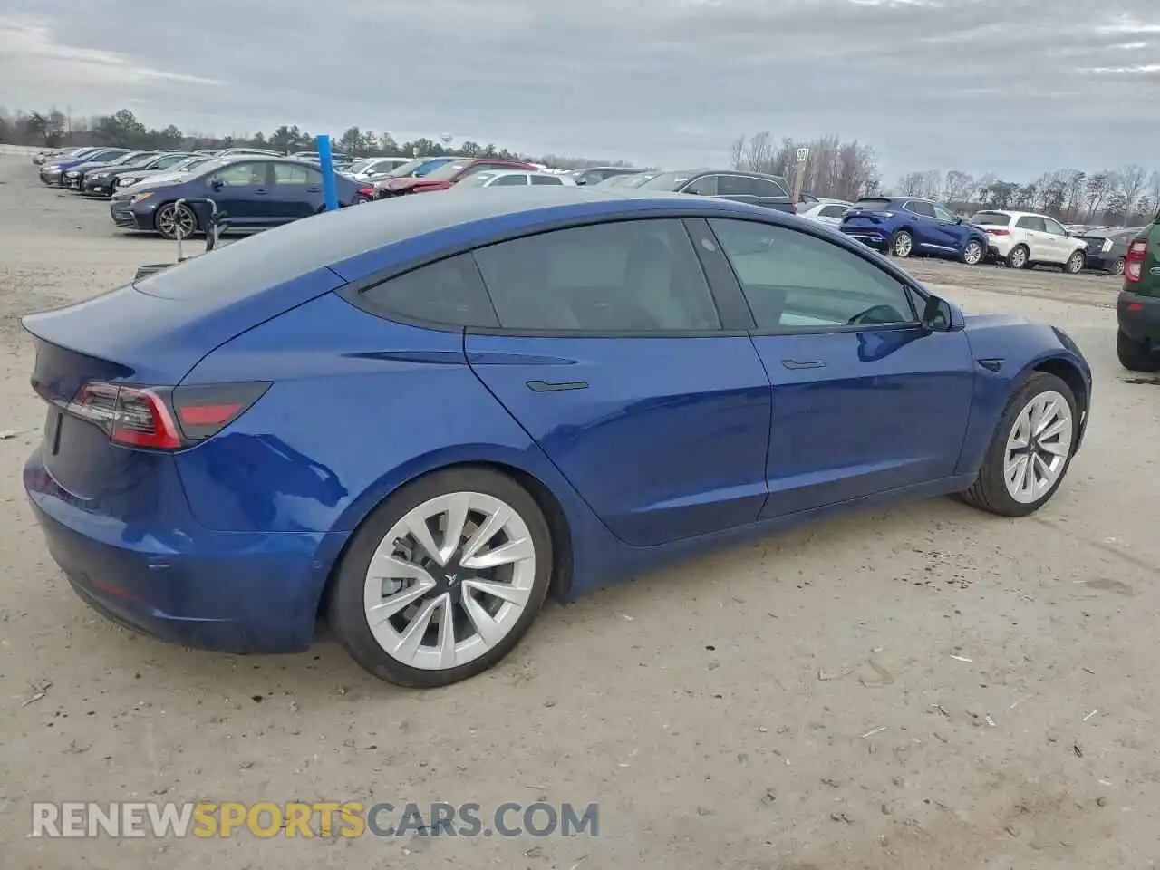 3 Photograph of a damaged car 5YJ3E1EA7MF978072 TESLA MODEL 3 2021