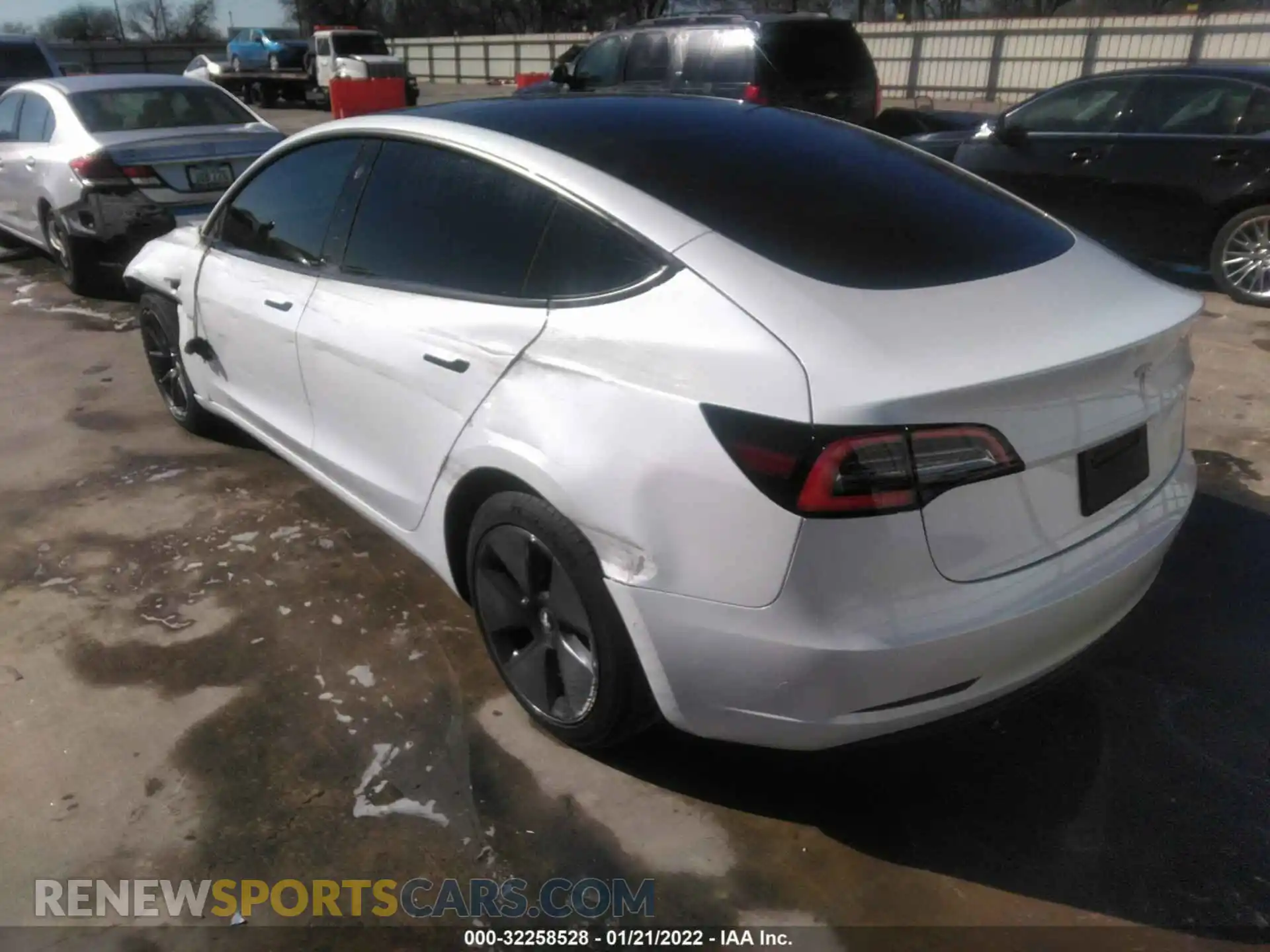 3 Photograph of a damaged car 5YJ3E1EA8MF017545 TESLA MODEL 3 2021