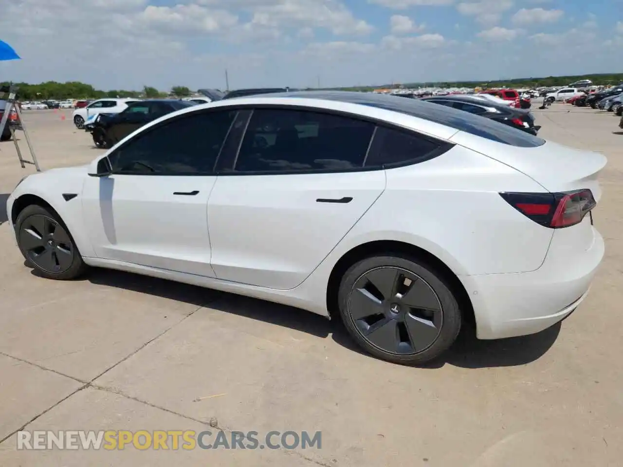 2 Photograph of a damaged car 5YJ3E1EA8MF100344 TESLA MODEL 3 2021