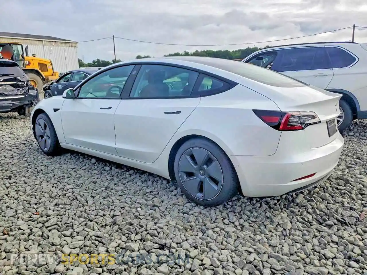 2 fotografías del automóvil dañado 5YJ3E1EA8MF100764 TESLA MODEL 3 2021