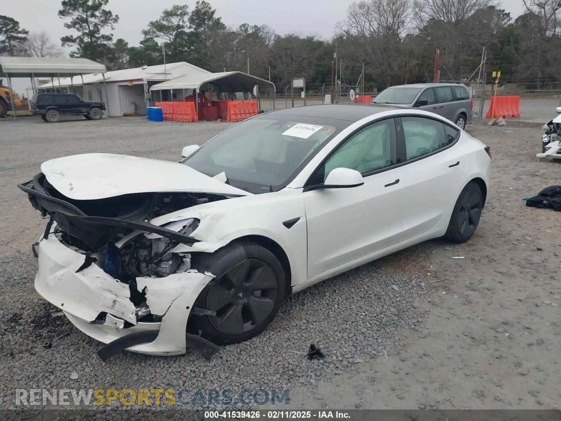 2 Photograph of a damaged car 5YJ3E1EA8MF906216 TESLA MODEL 3 2021
