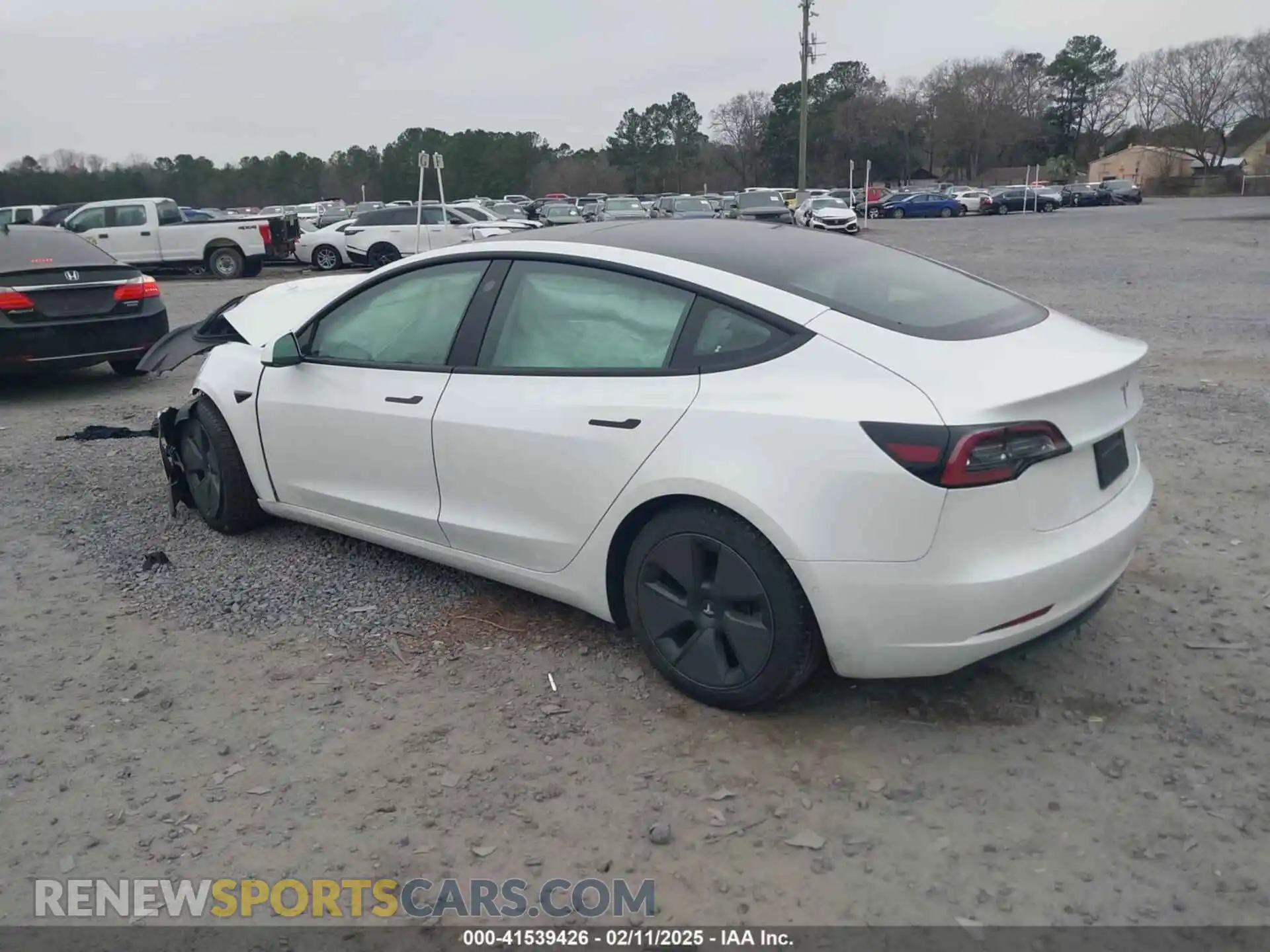 3 Photograph of a damaged car 5YJ3E1EA8MF906216 TESLA MODEL 3 2021