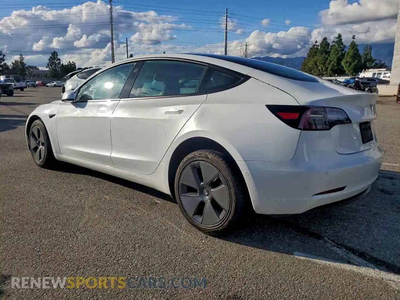 2 Photograph of a damaged car 5YJ3E1EA8MF921394 TESLA MODEL 3 2021
