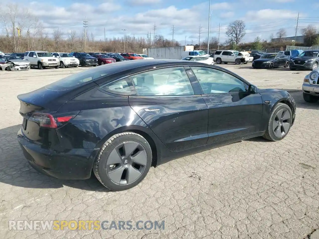 3 Photograph of a damaged car 5YJ3E1EA8MF921895 TESLA MODEL 3 2021