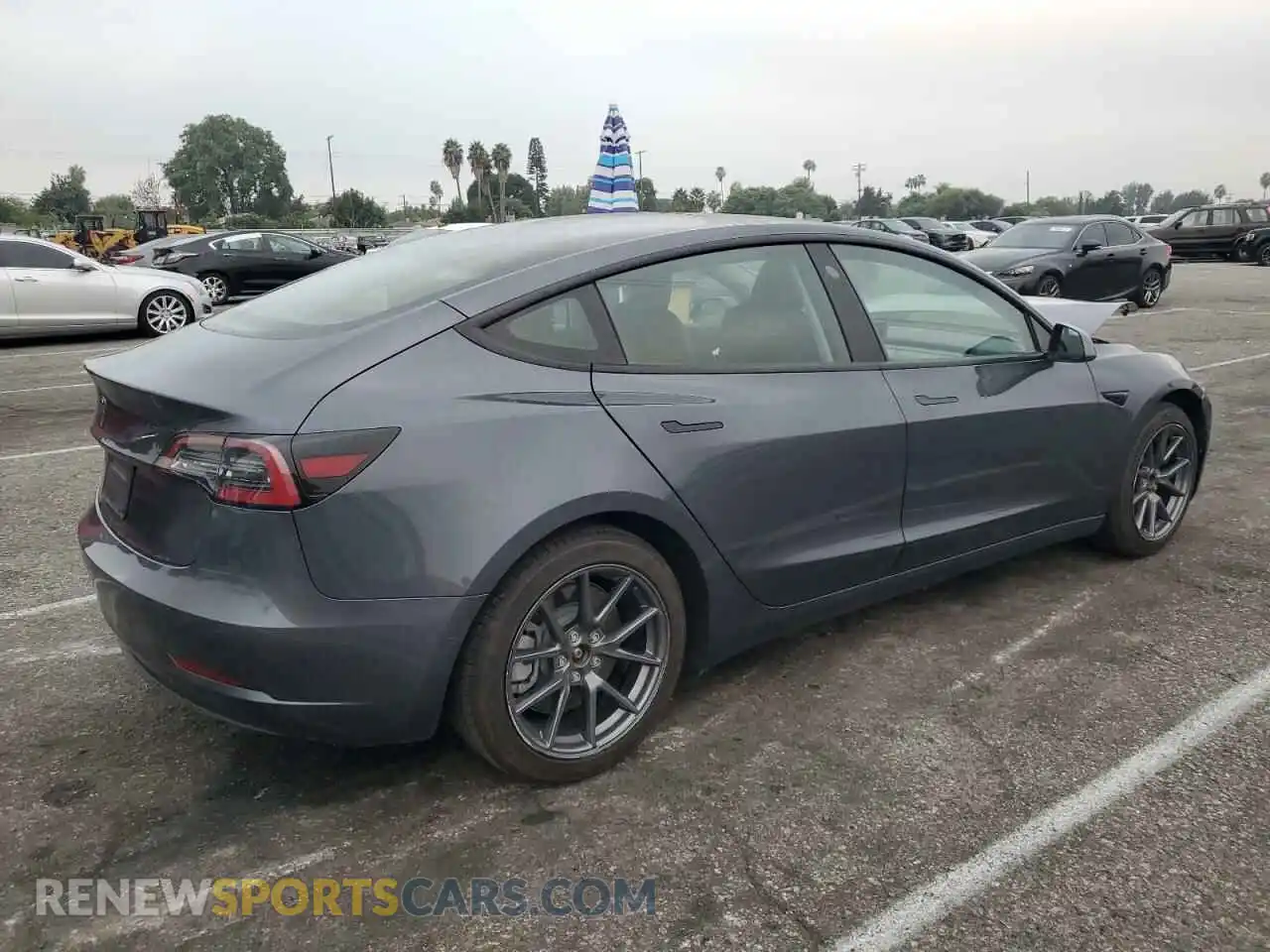 3 Фотография поврежденного автомобиля 5YJ3E1EA8MF930659 TESLA MODEL 3 2021