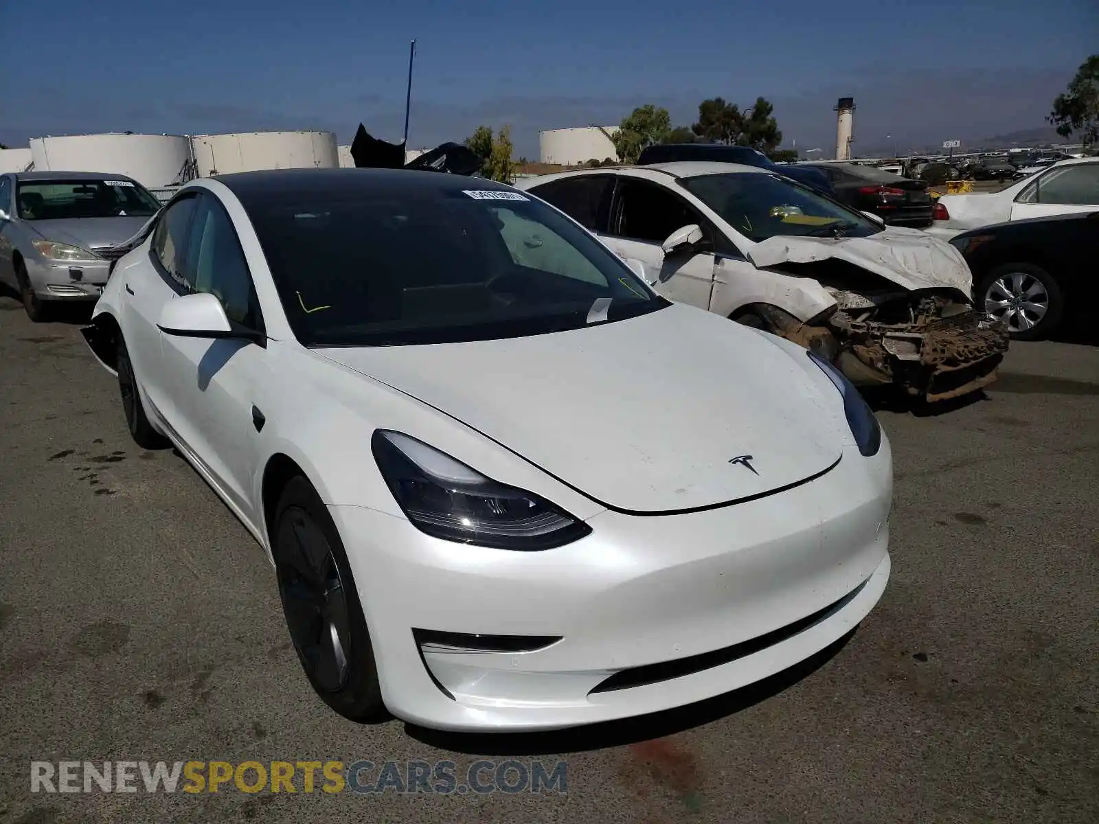 1 Photograph of a damaged car 5YJ3E1EA8MF939667 TESLA MODEL 3 2021
