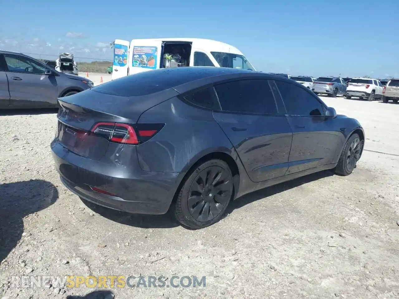 3 Photograph of a damaged car 5YJ3E1EA8MF978419 TESLA MODEL 3 2021