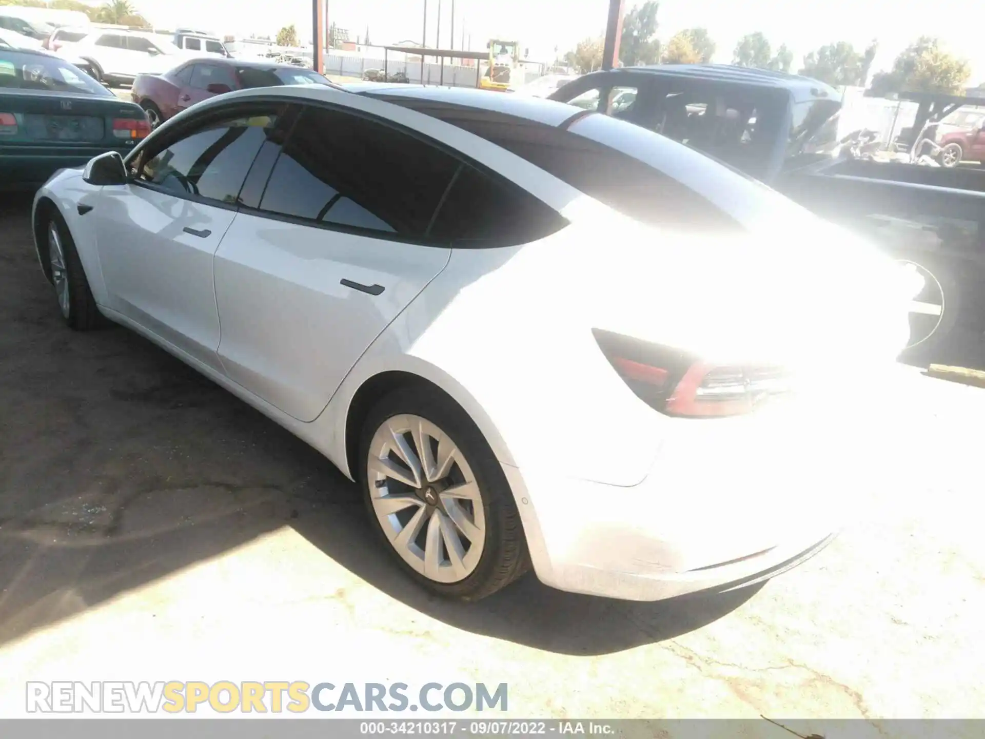 3 Photograph of a damaged car 5YJ3E1EA9MF018218 TESLA MODEL 3 2021