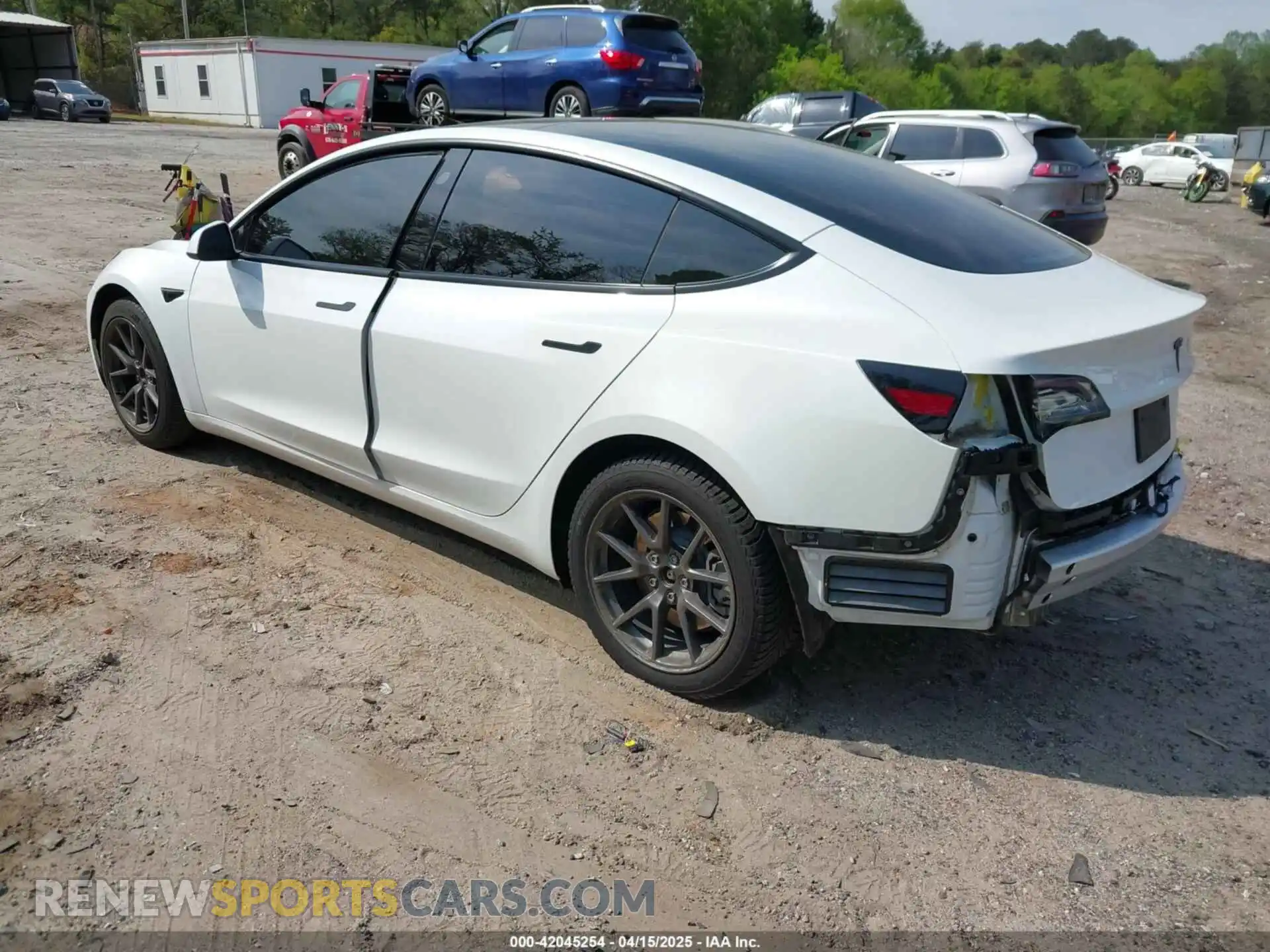 3 Photograph of a damaged car 5YJ3E1EA9MF027985 TESLA MODEL 3 2021