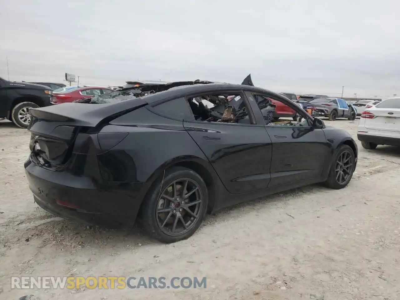 3 Photograph of a damaged car 5YJ3E1EA9MF058394 TESLA MODEL 3 2021