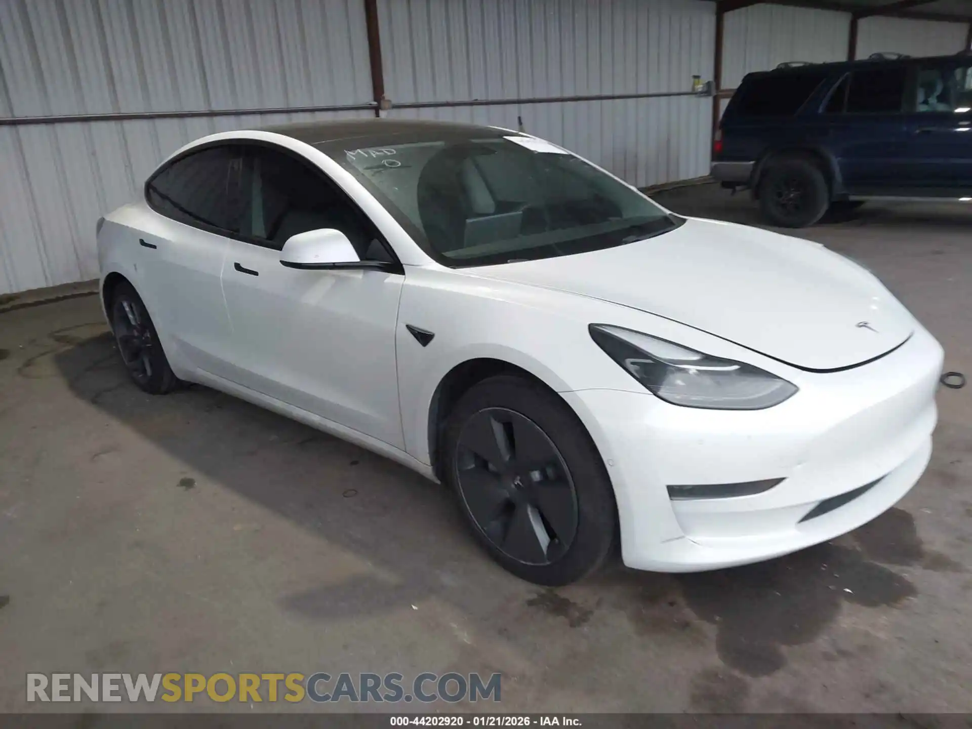1 Фотография поврежденного автомобиля 5YJ3E1EA9MF071792 TESLA MODEL 3 2021