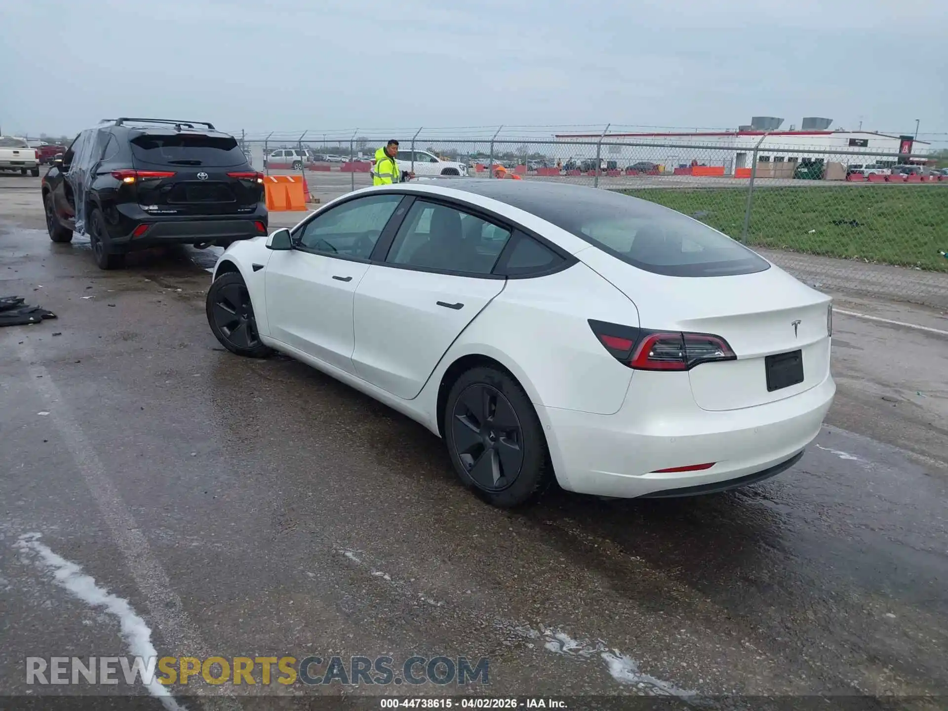 3 Photograph of a damaged car 5YJ3E1EA9MF078936 TESLA MODEL 3 2021