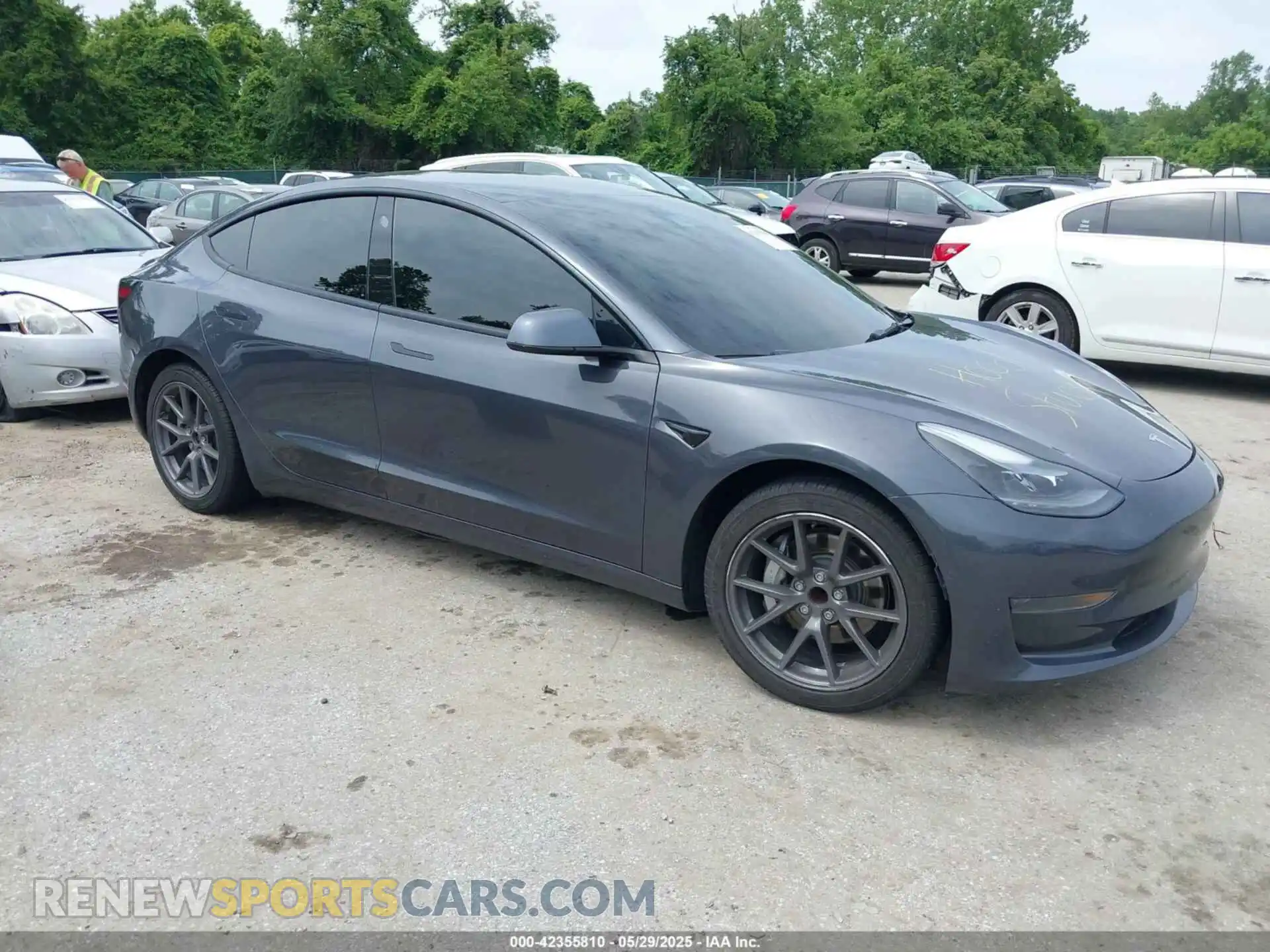 1 Photograph of a damaged car 5YJ3E1EA9MF094554 TESLA MODEL 3 2021